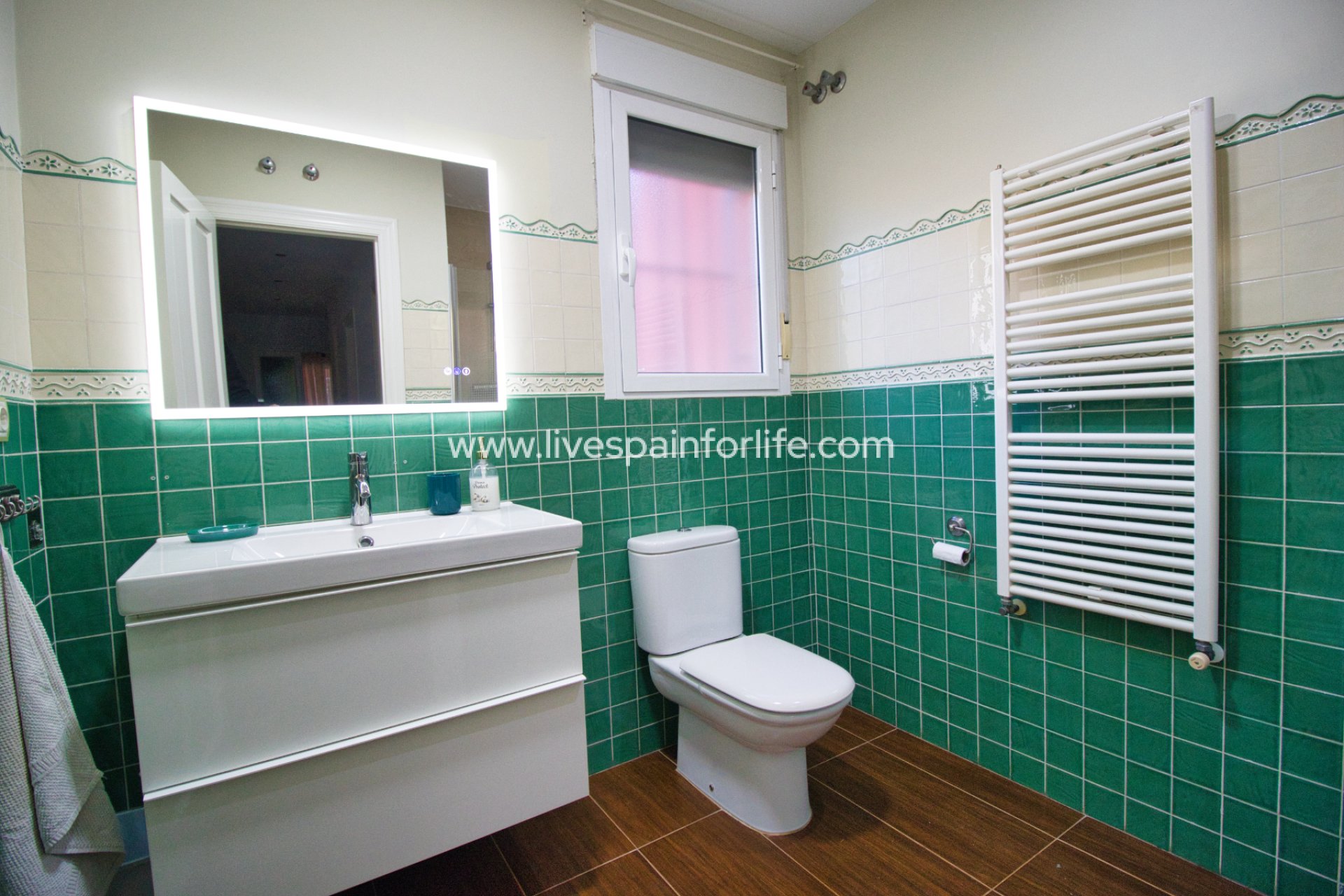 Resale - Country Property -
Alicante