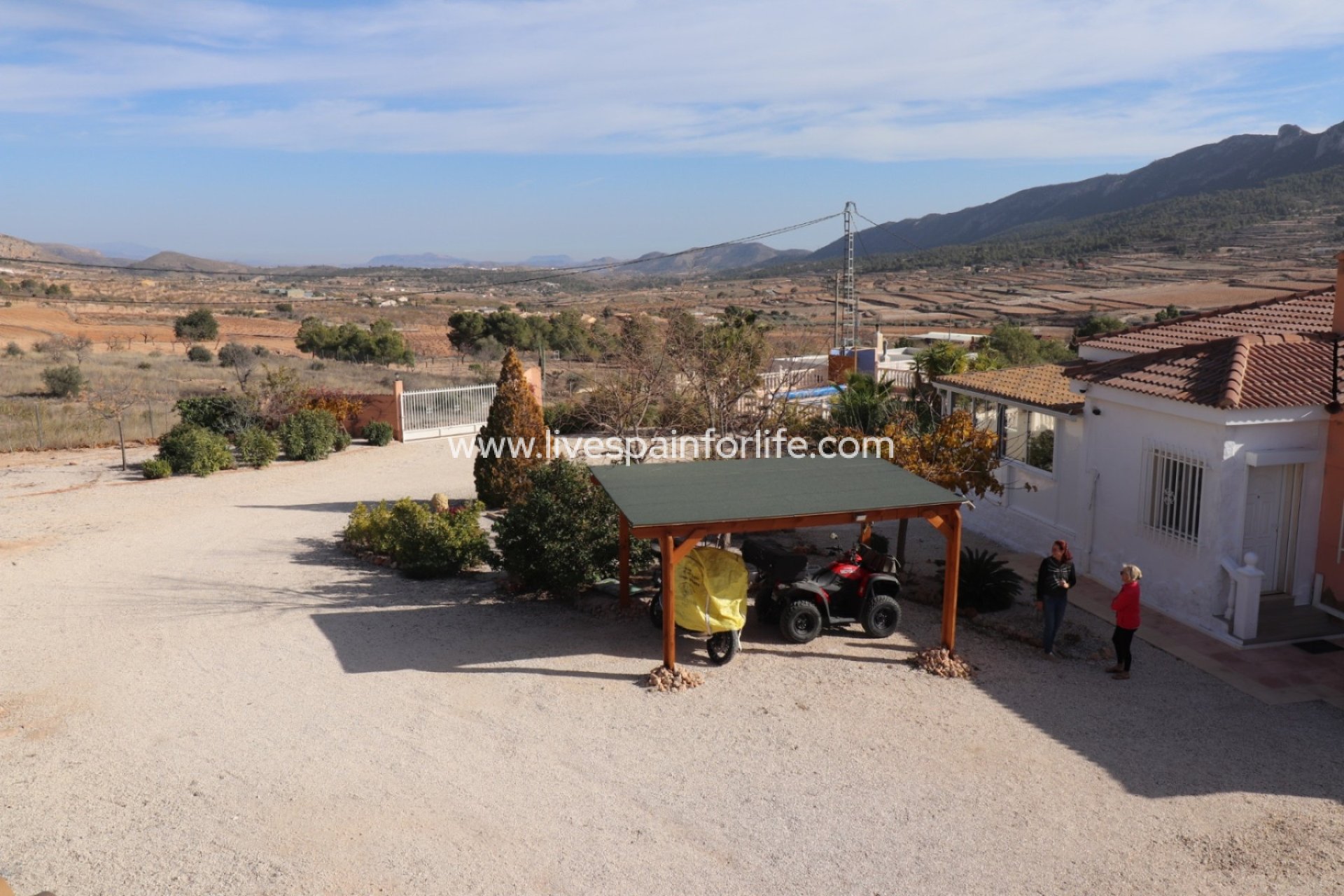 Resale - Country Property -
Alicante
