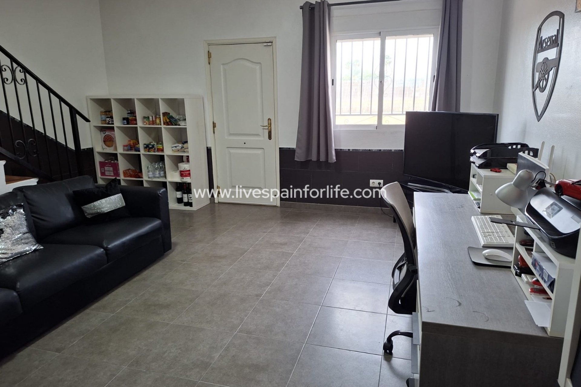 Resale - Country Property -
Alicante
