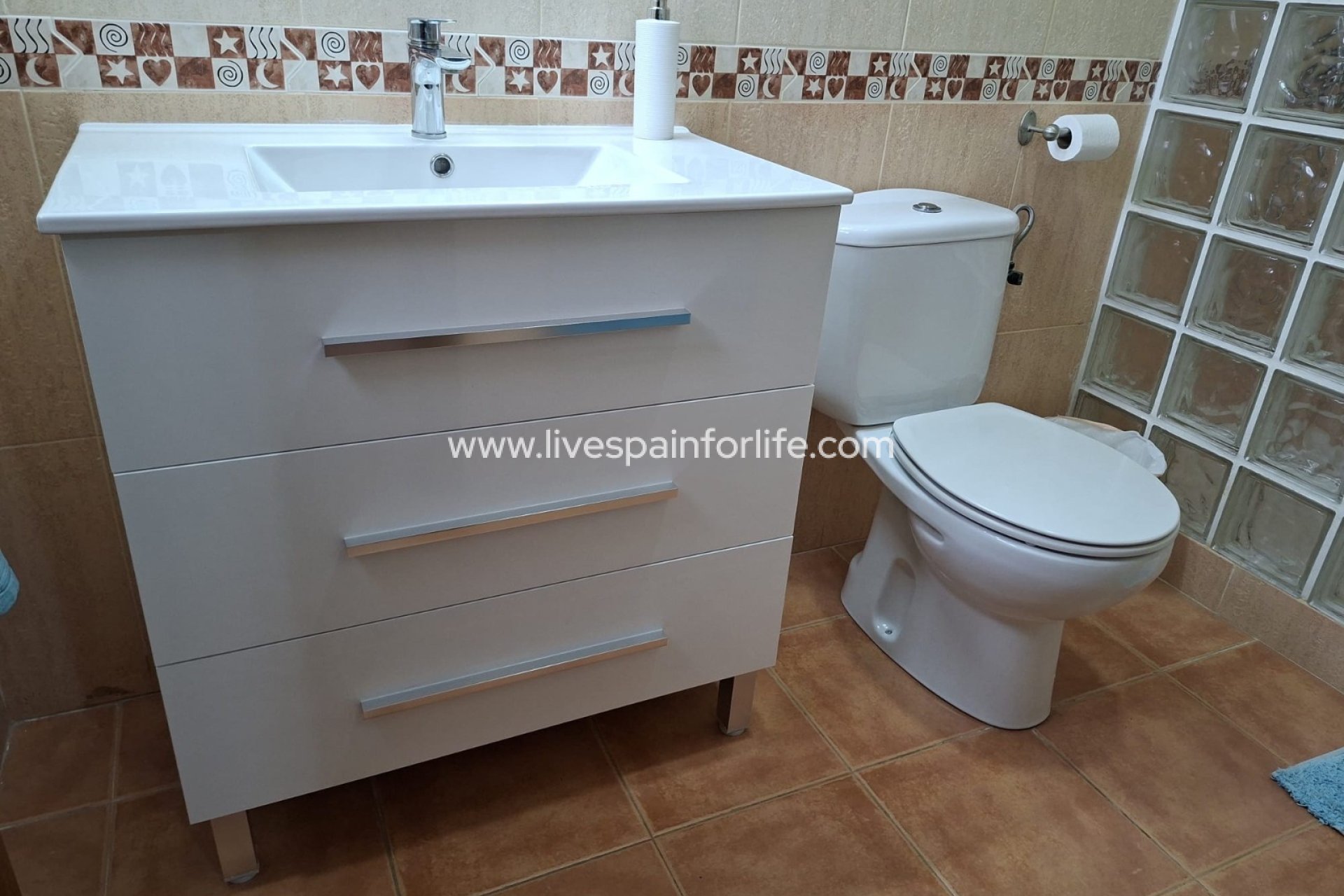 Resale - Country Property -
Alicante