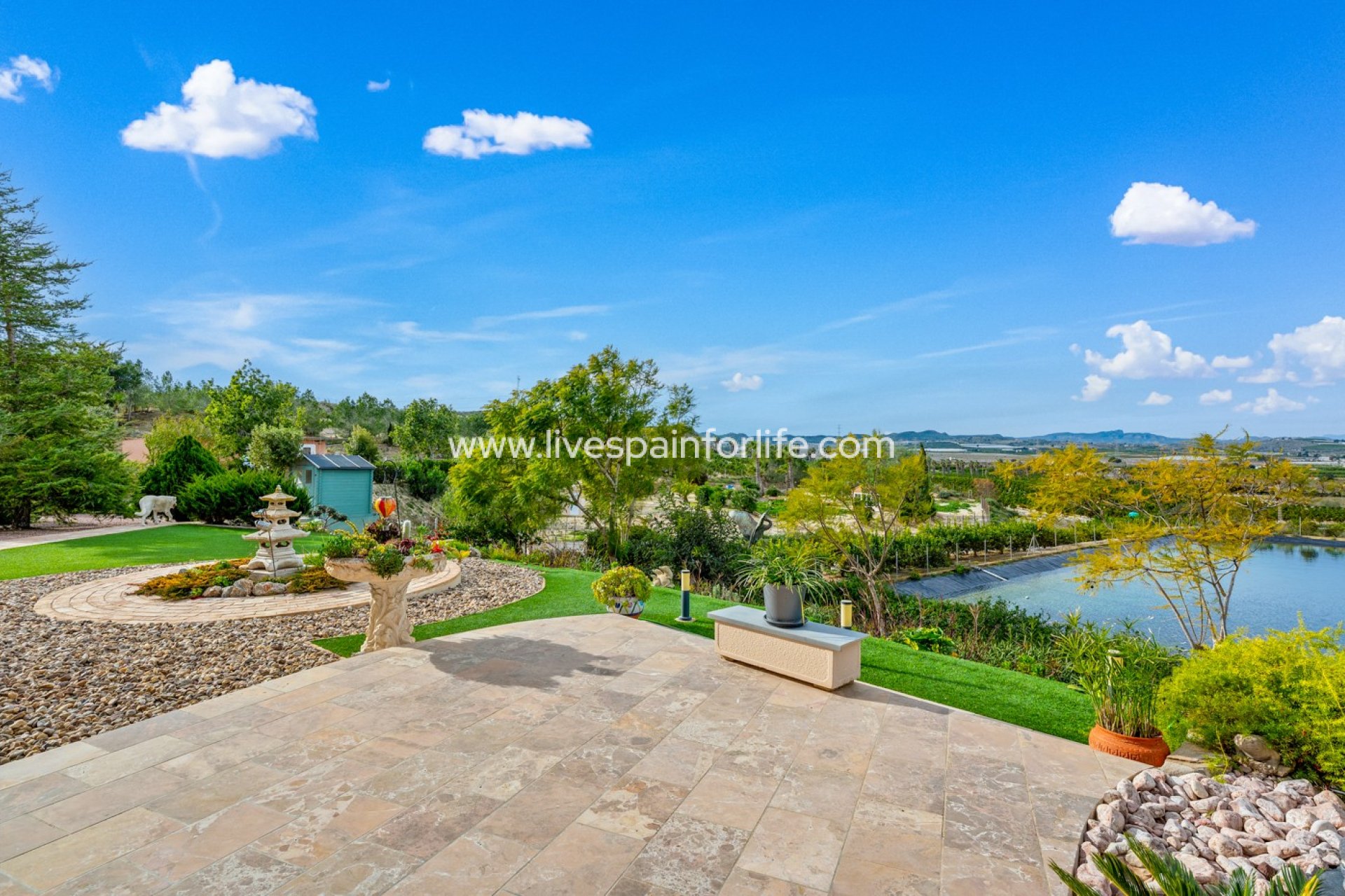 Resale - Country Property -
Alicante