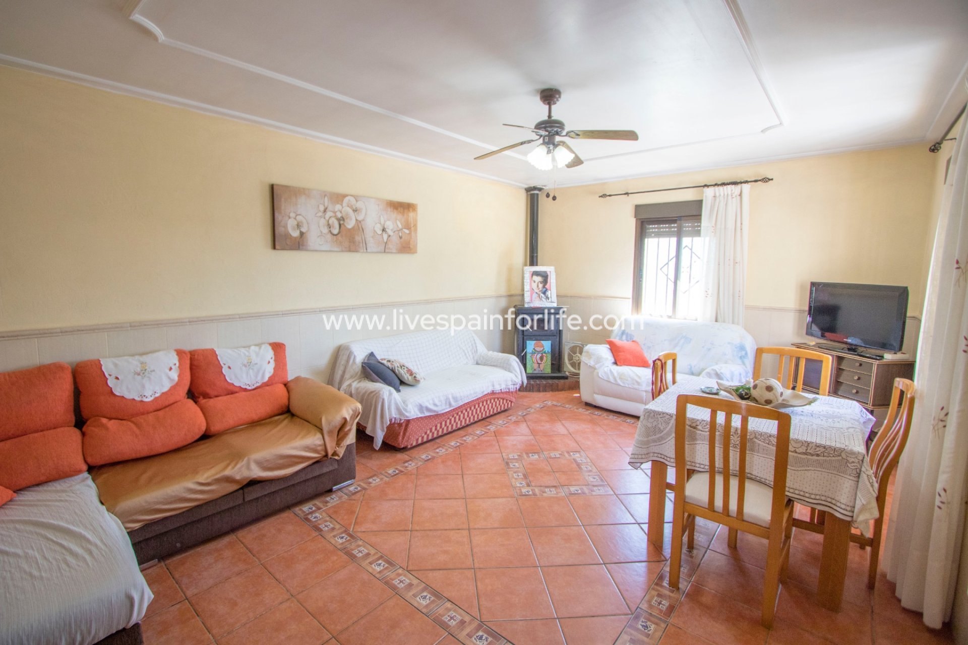 Resale - Country Property -
Alicante