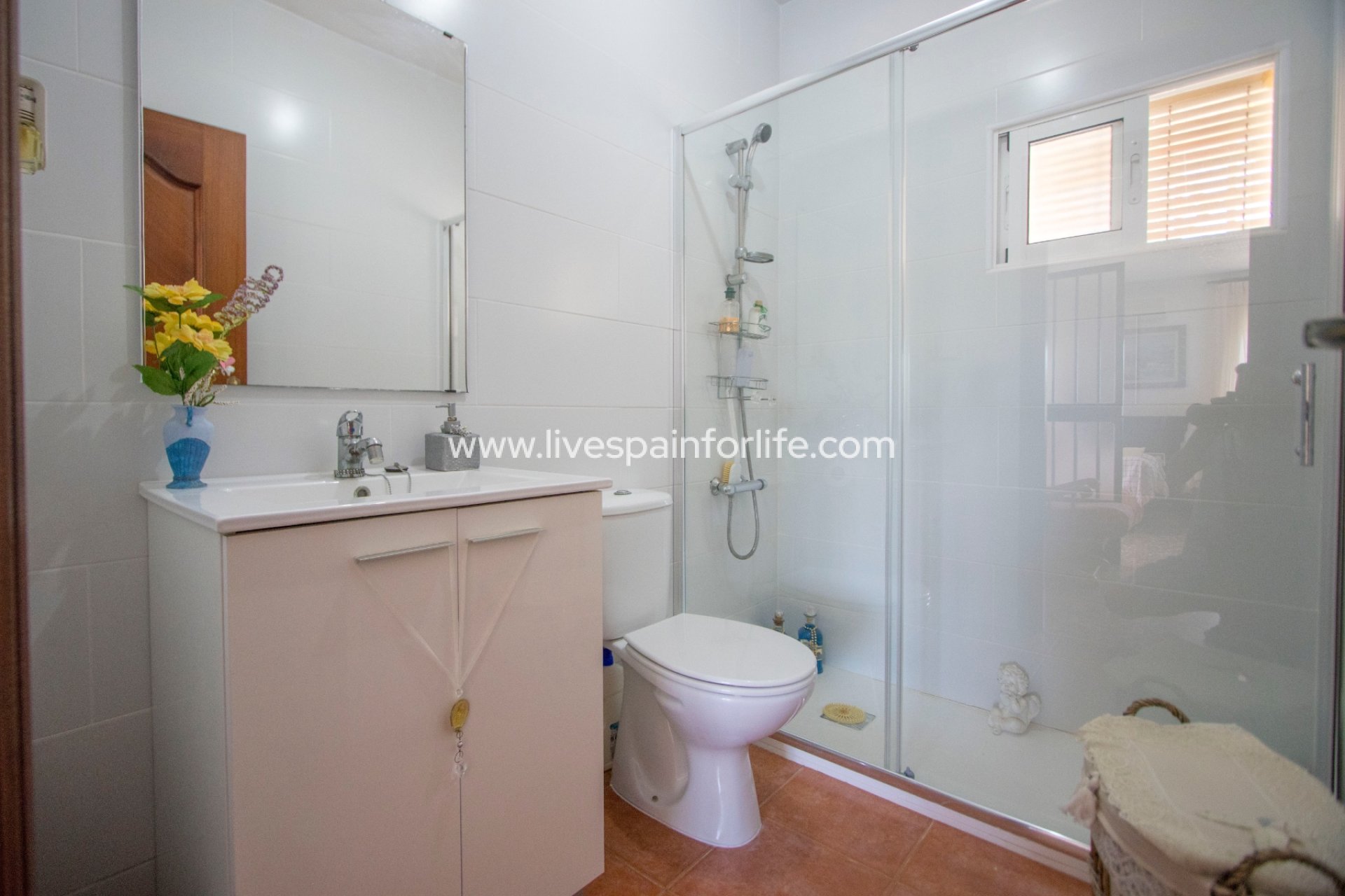 Resale - Country Property -
Alicante