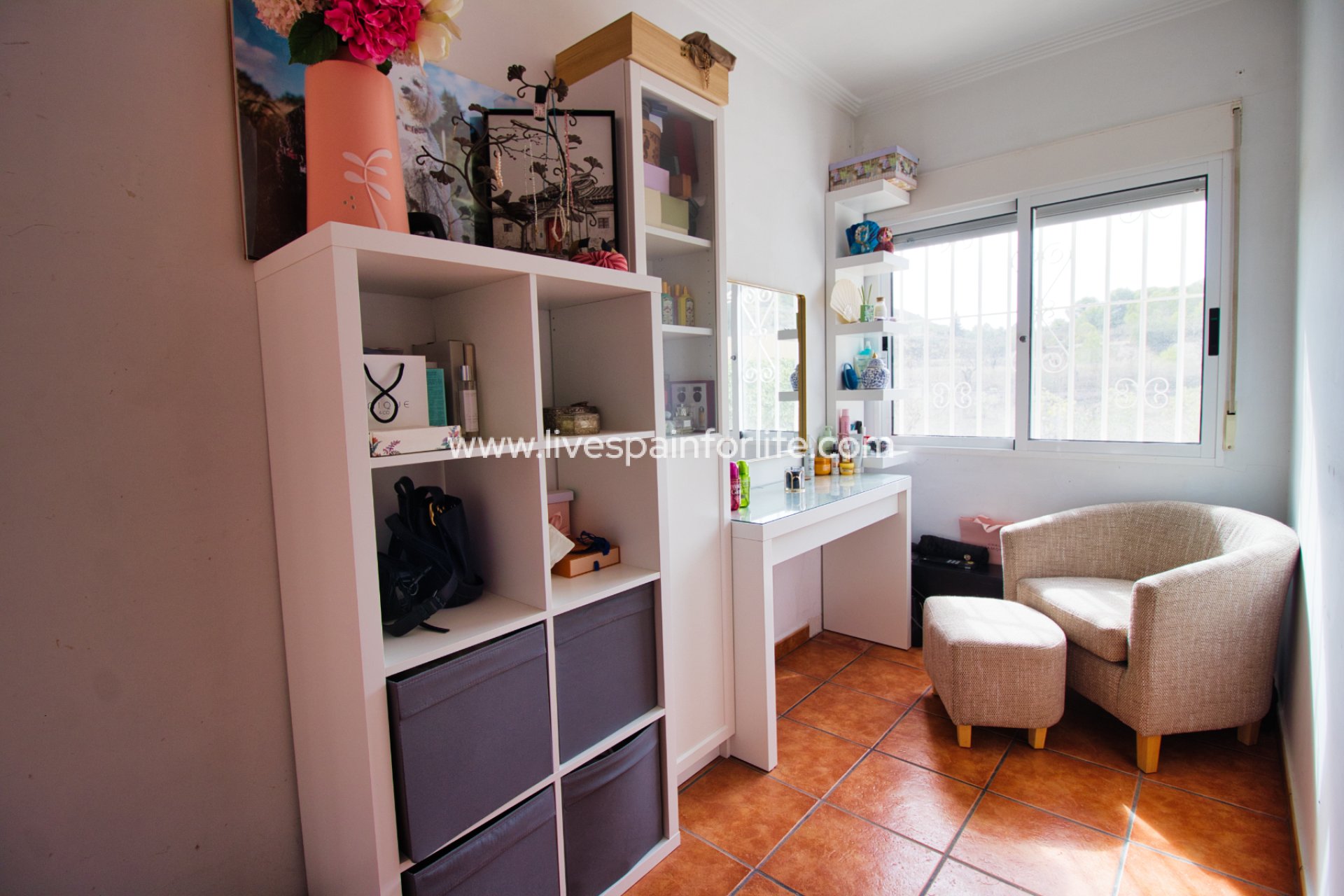 Resale - Country Property -
Alicante