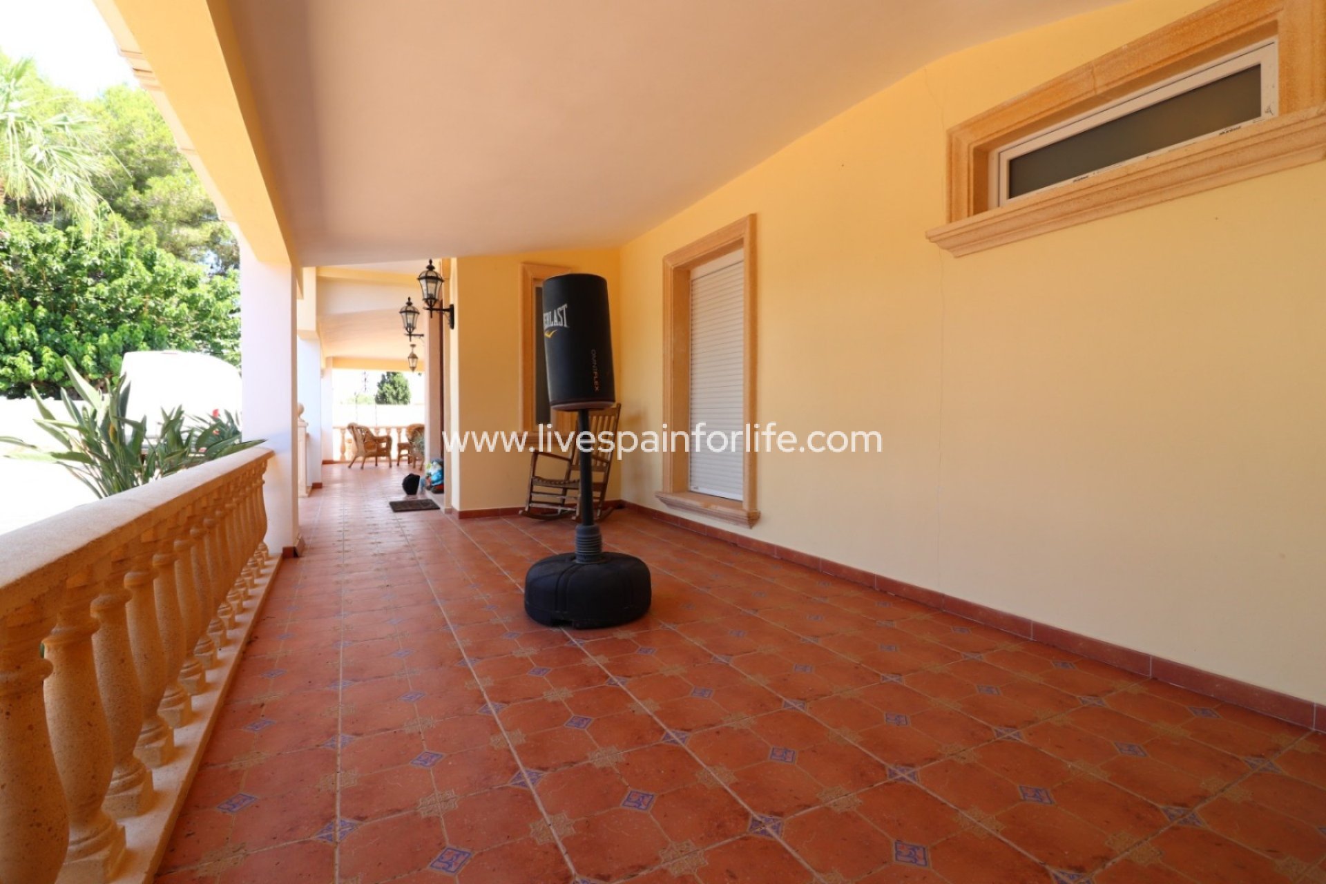 Resale - Country Property -
Almoradi