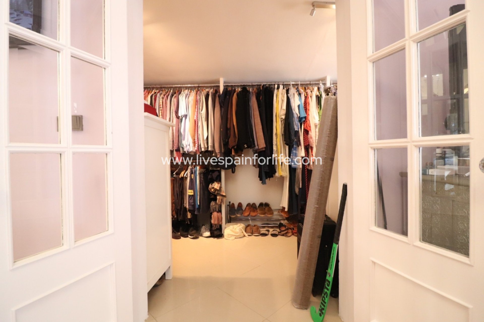 Resale - Country Property -
Almoradi