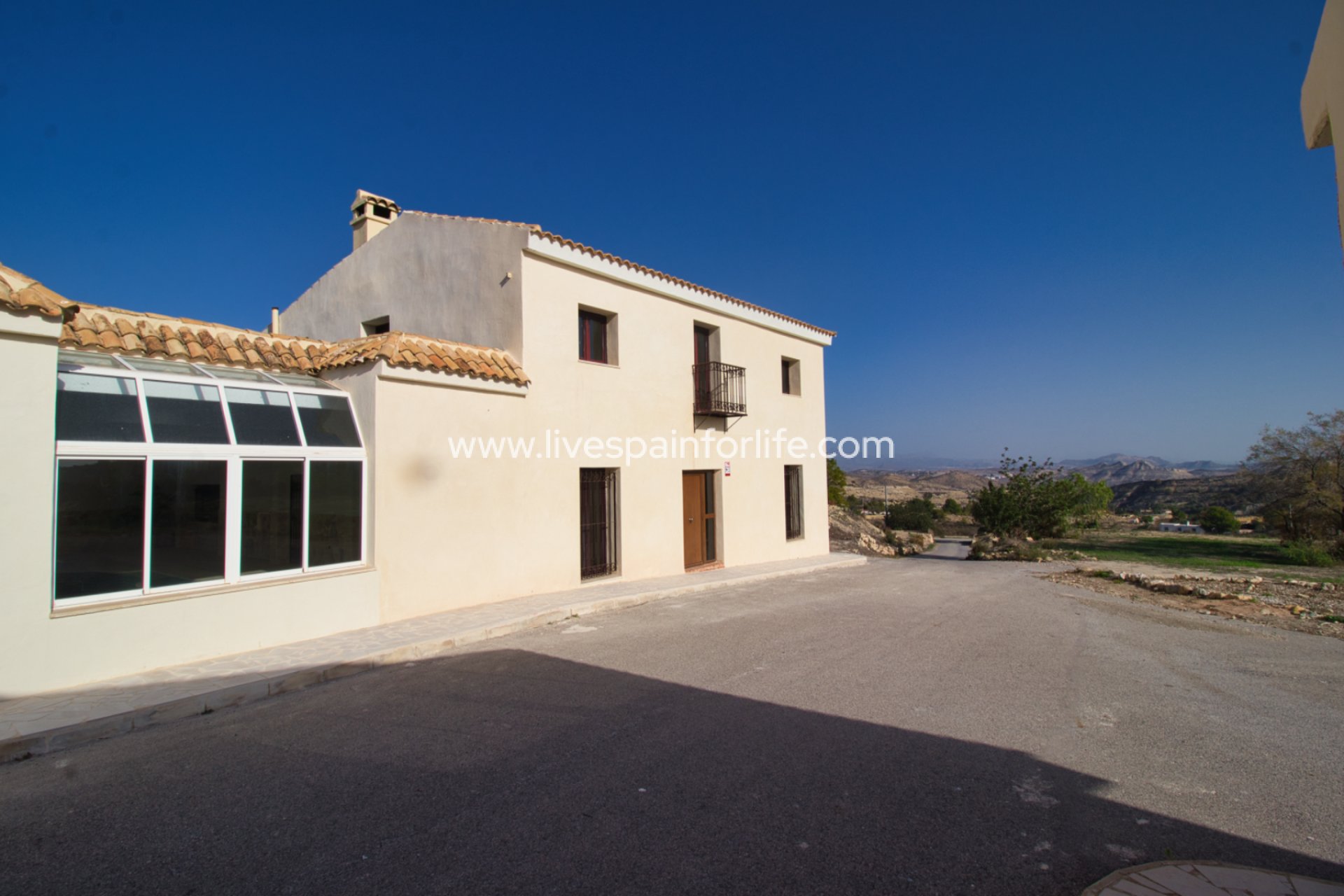 Resale - Country Property -
Aspe