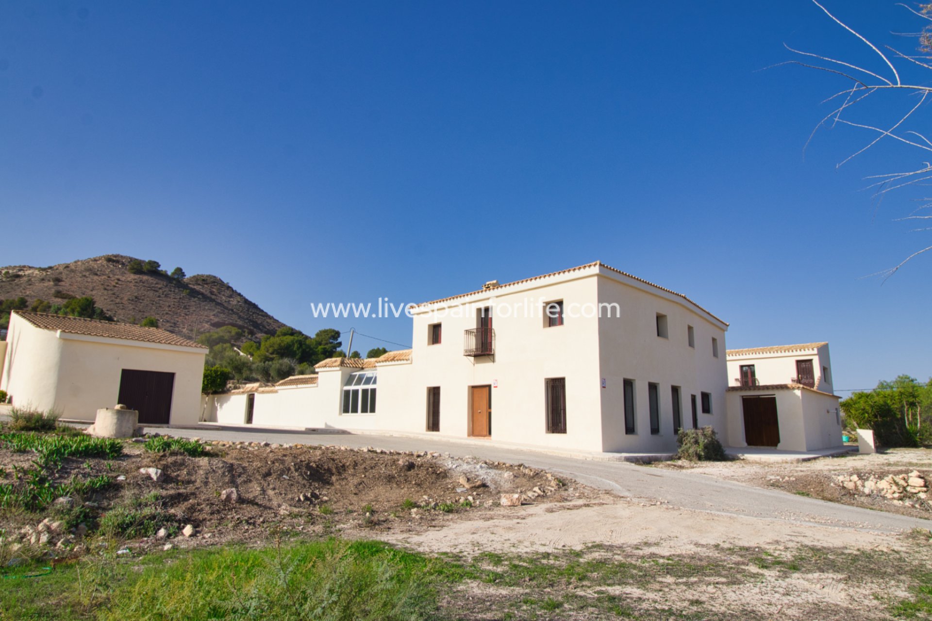 Resale - Country Property -
Aspe