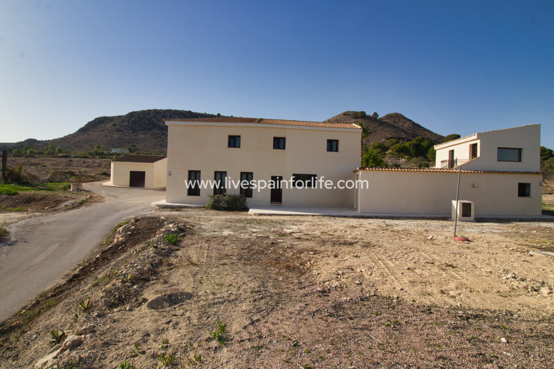 Resale - Country Property -
Aspe