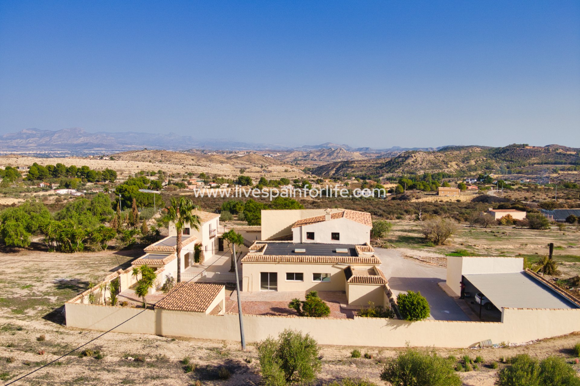 Resale - Country Property -
Aspe