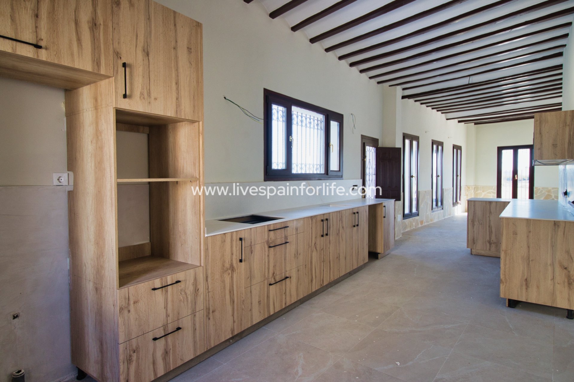 Resale - Country Property -
Aspe