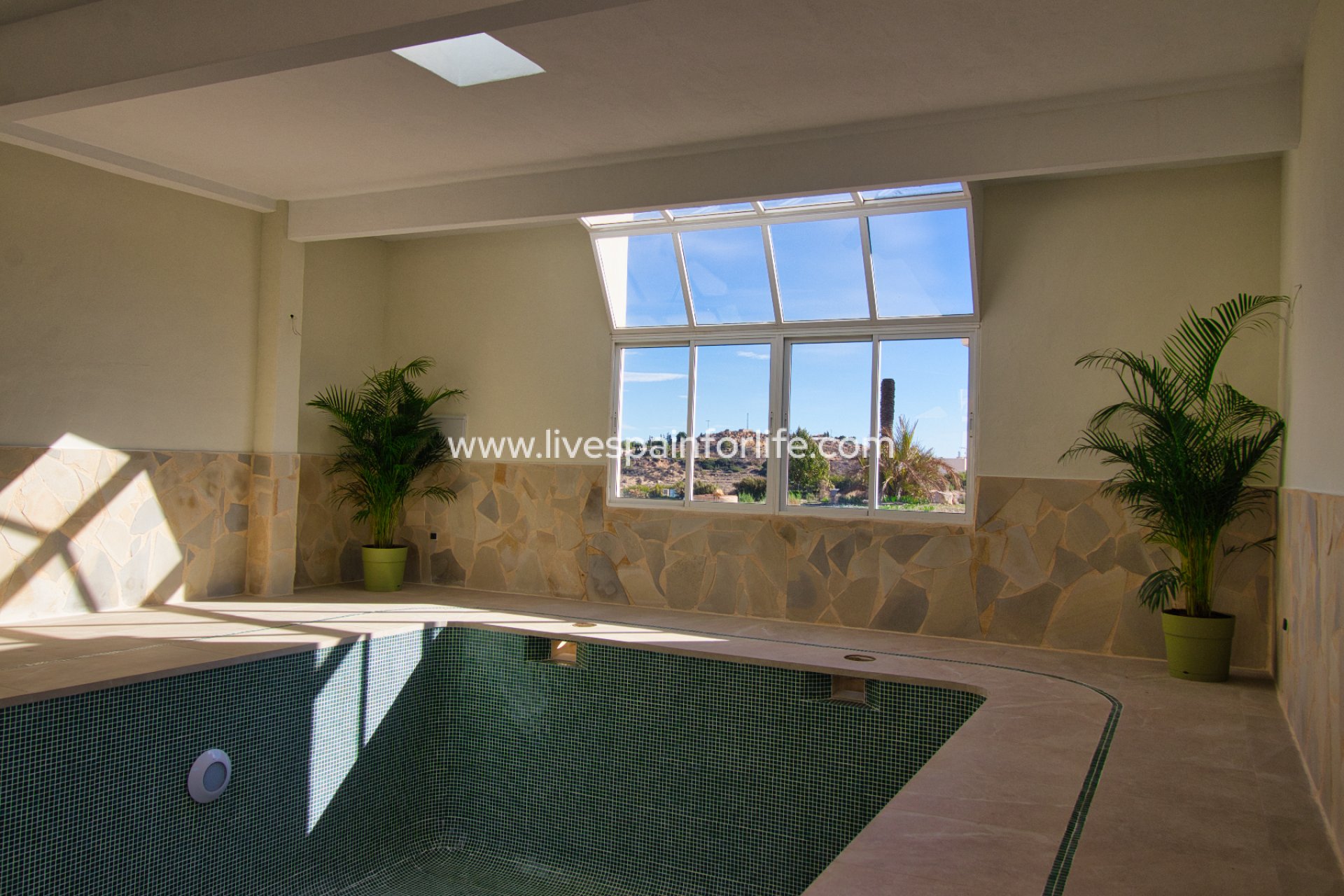 Resale - Country Property -
Aspe