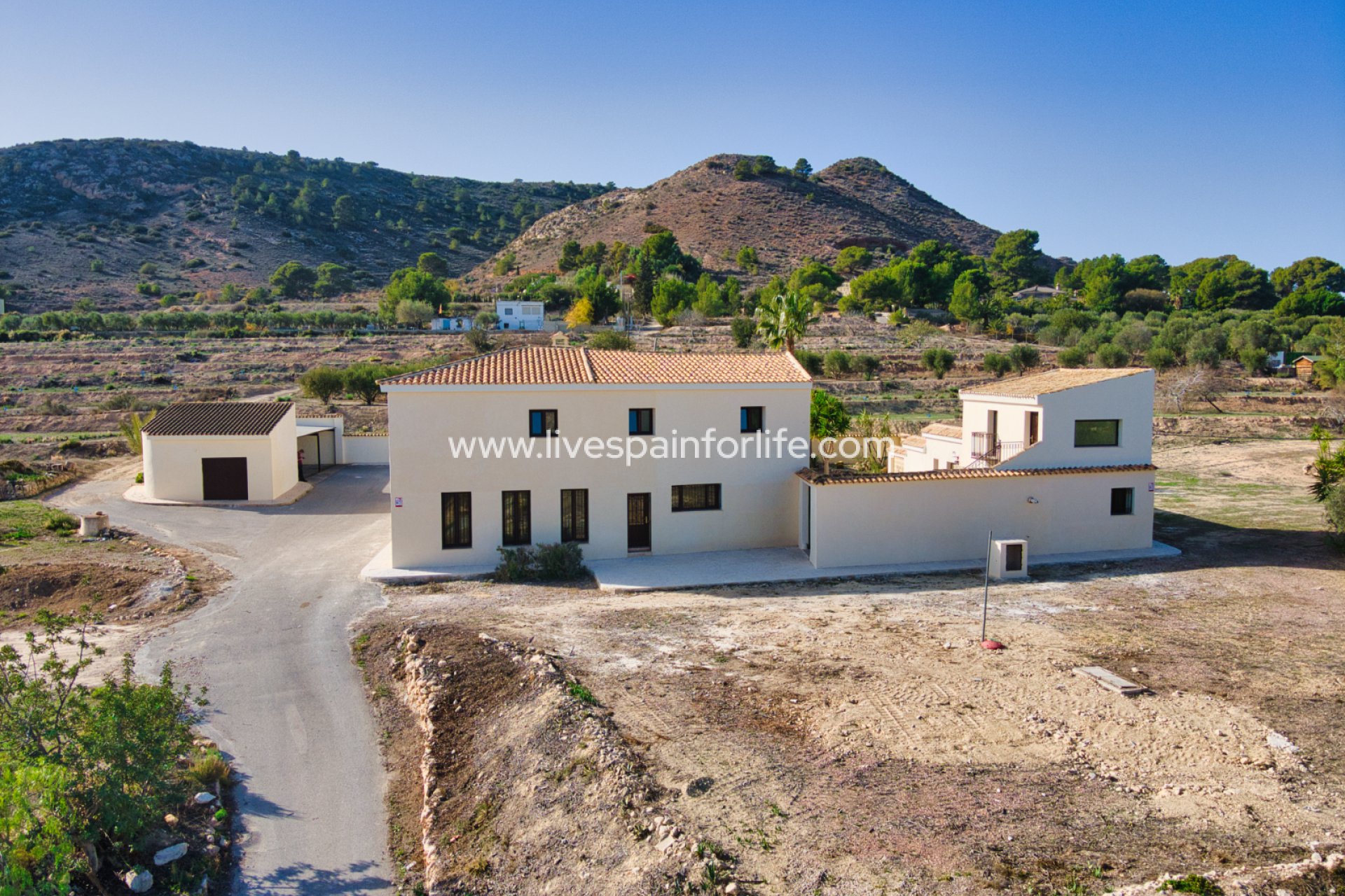 Resale - Country Property -
Aspe