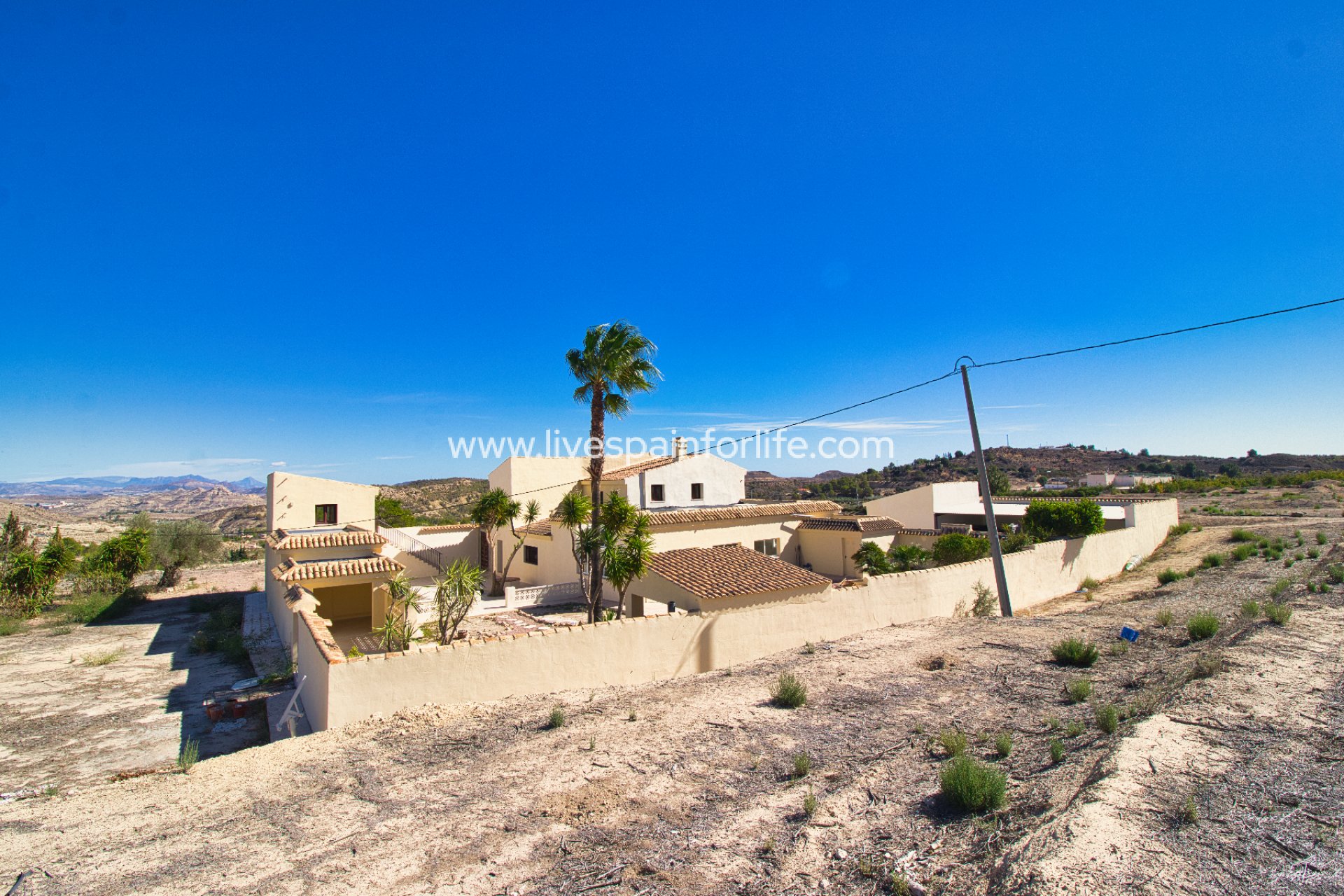 Resale - Country Property -
Aspe