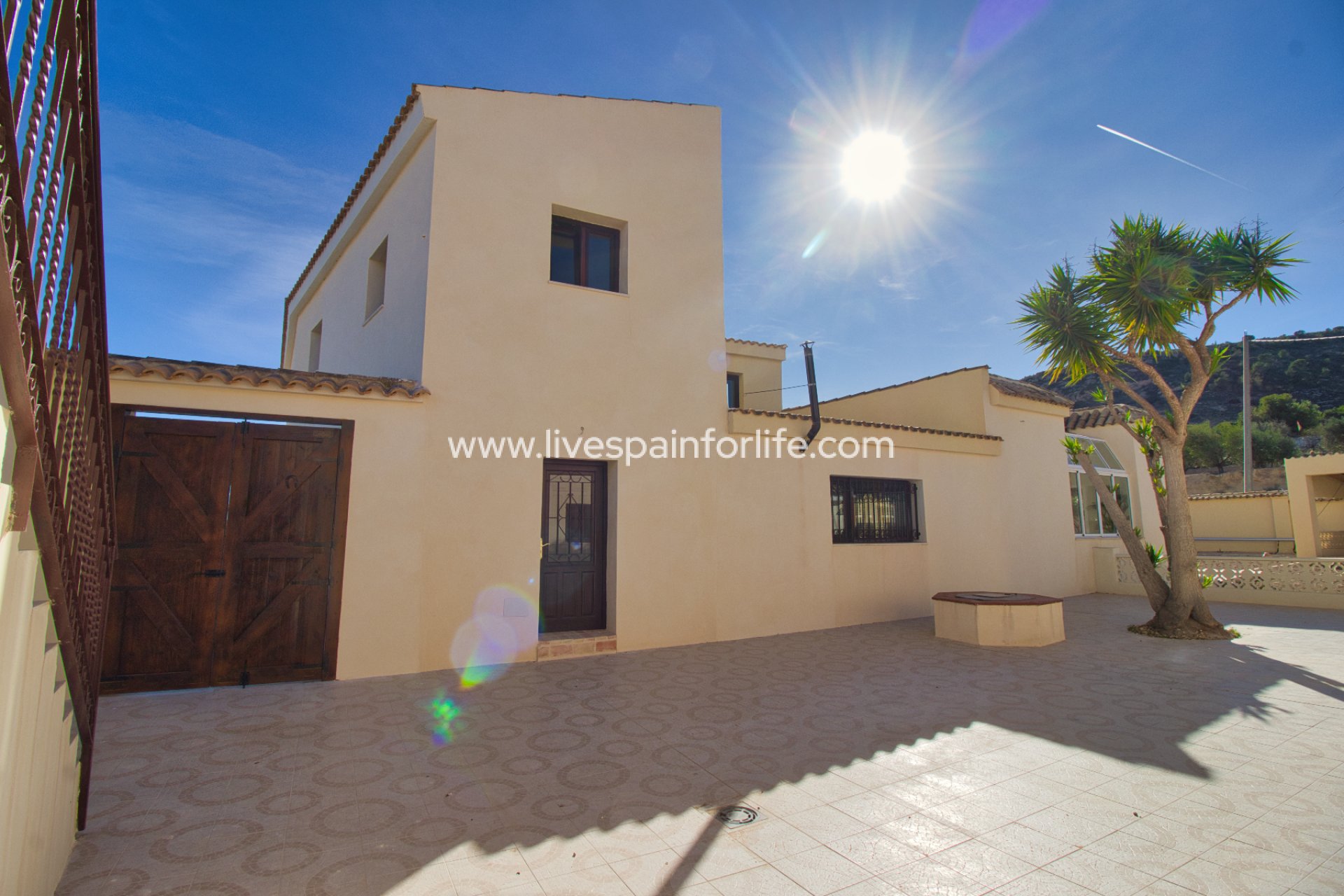 Resale - Country Property -
Aspe