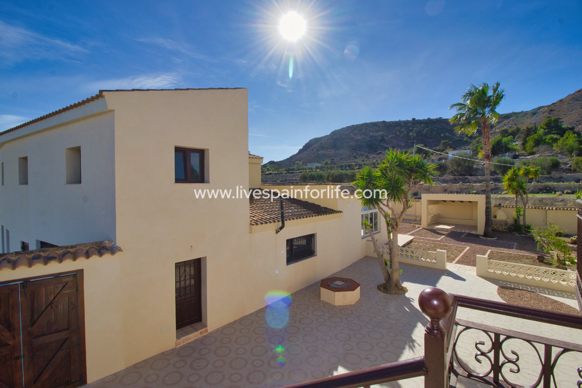 Resale - Country Property -
Aspe