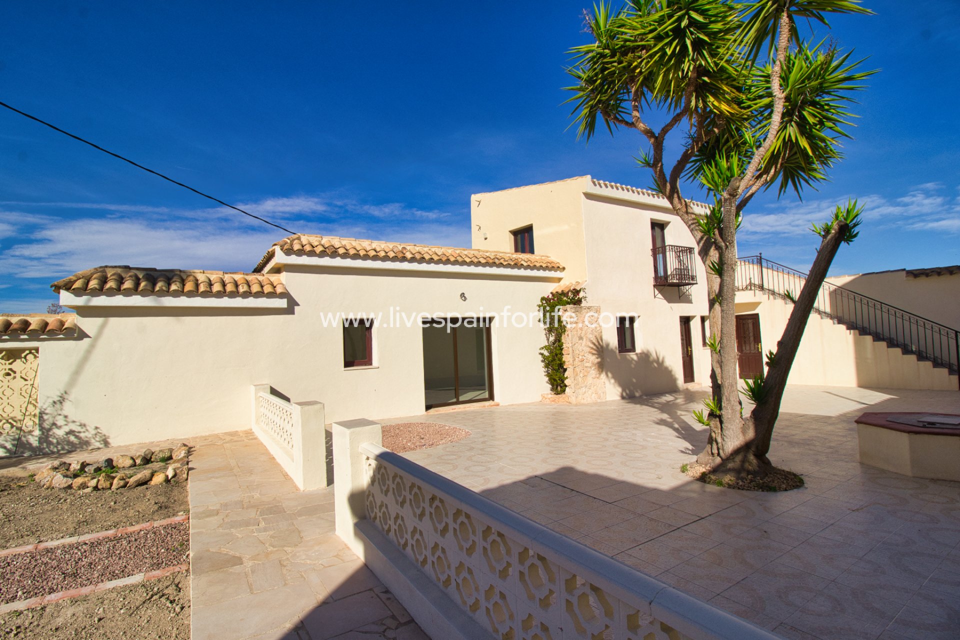 Resale - Country Property -
Aspe