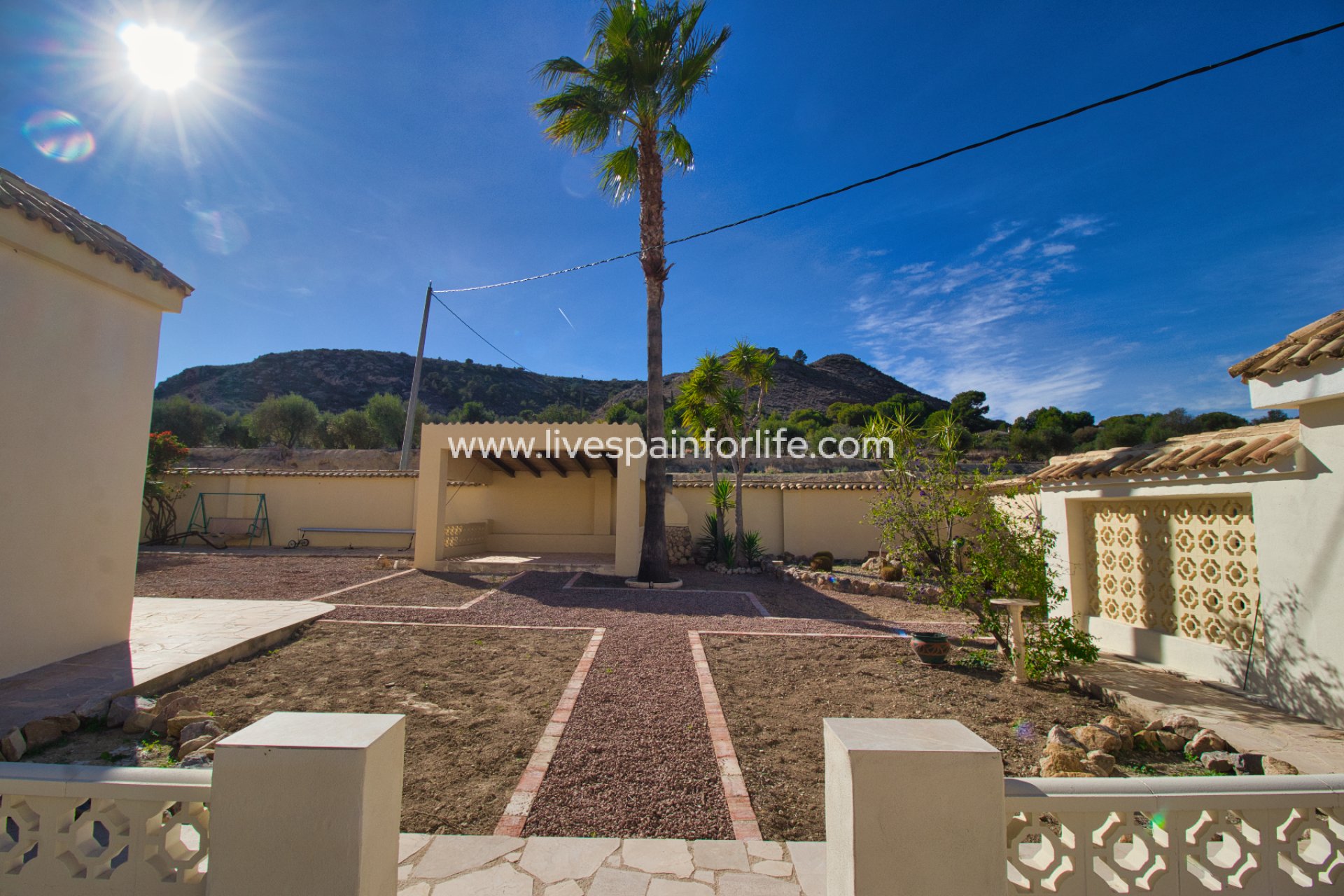 Resale - Country Property -
Aspe