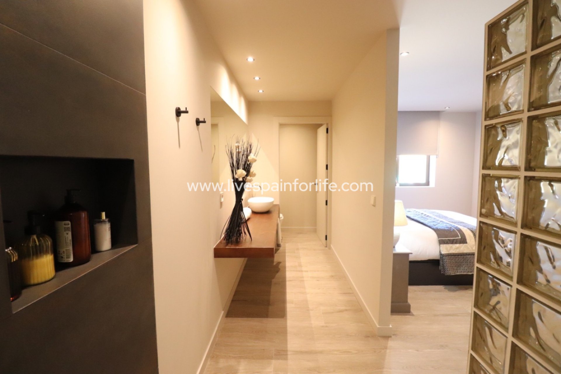 Resale - Country Property -
Aspe