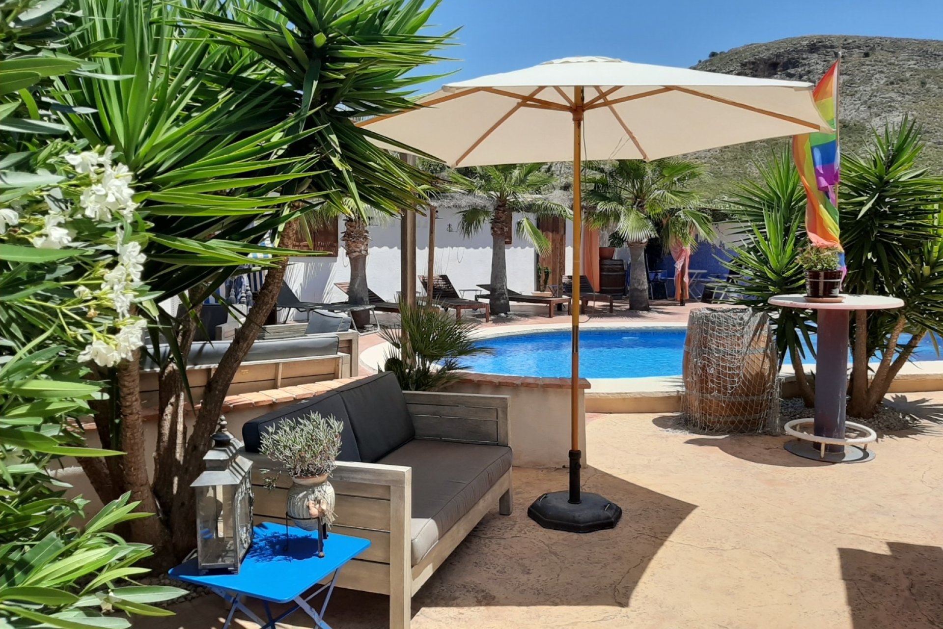 Resale - Country Property -
Barbarroja