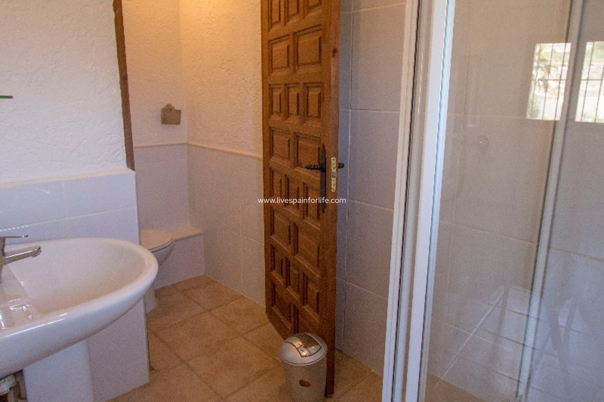 Resale - Country Property -
Barbarroja