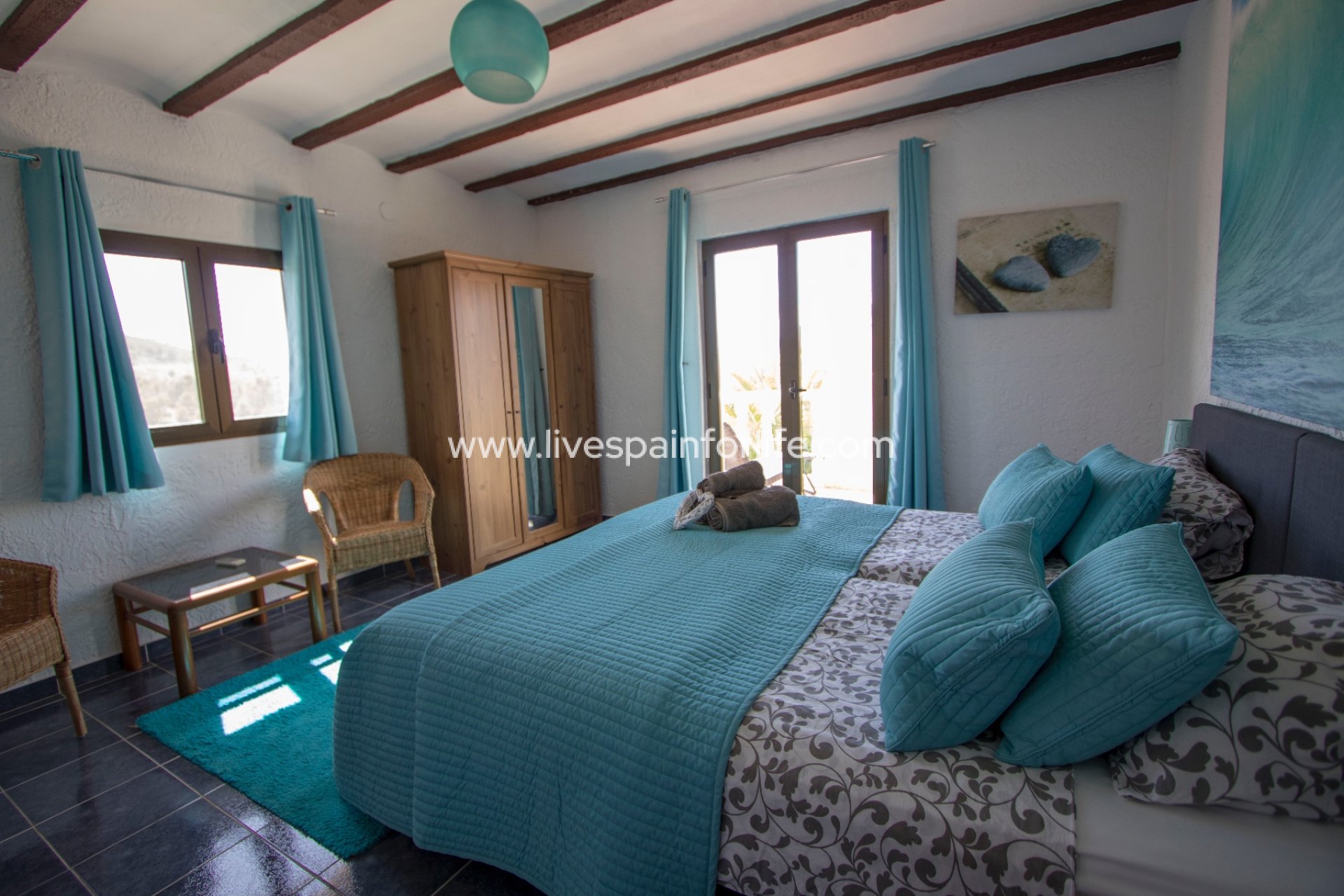 Resale - Country Property -
Barbarroja