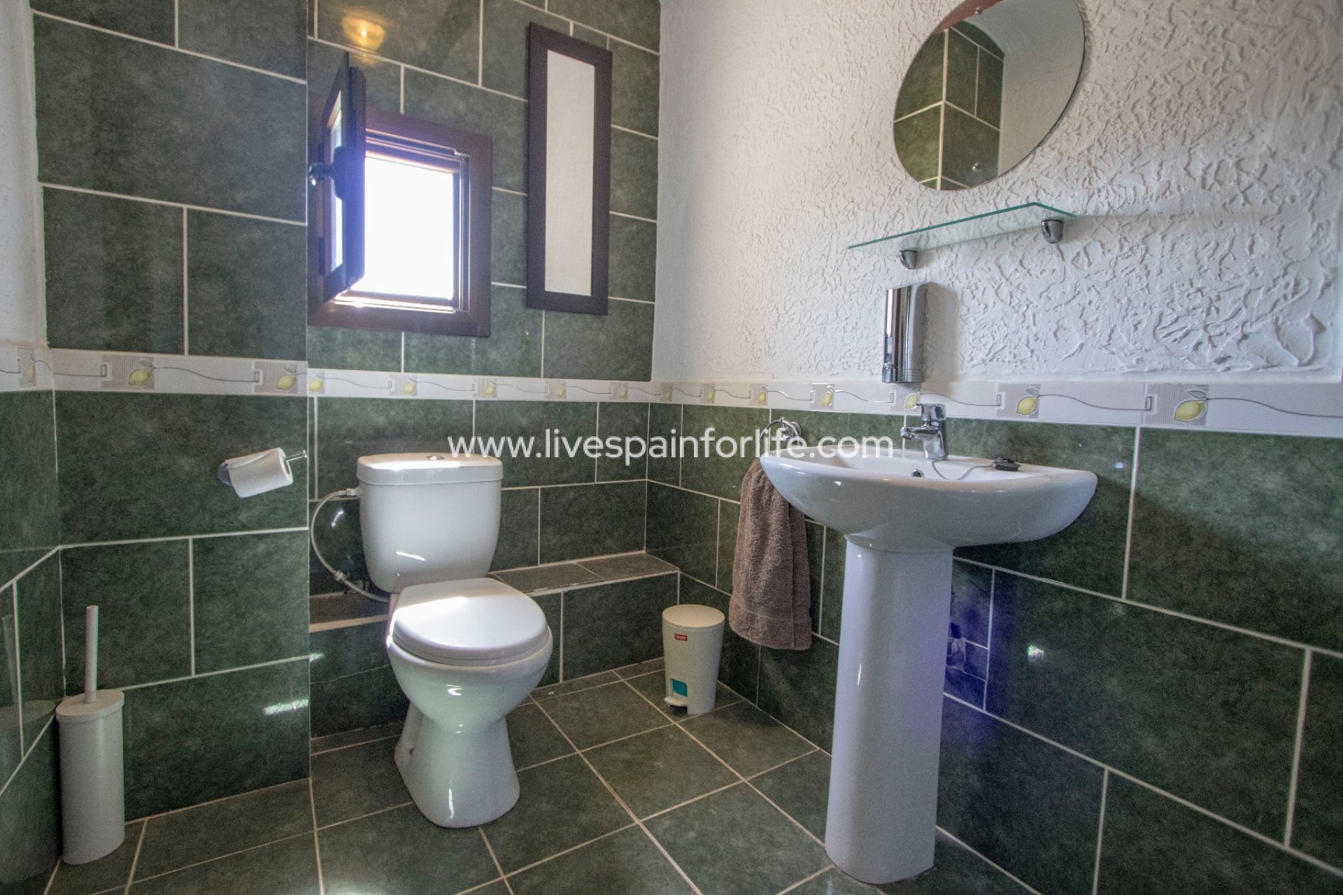 Resale - Country Property -
Barbarroja