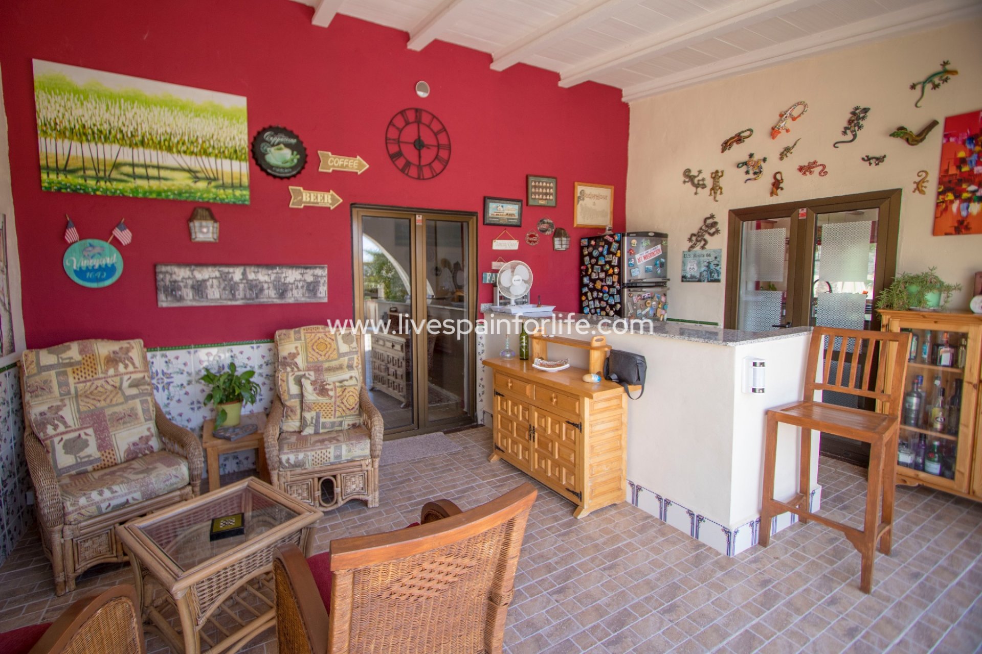 Resale - Country Property -
Barbarroja