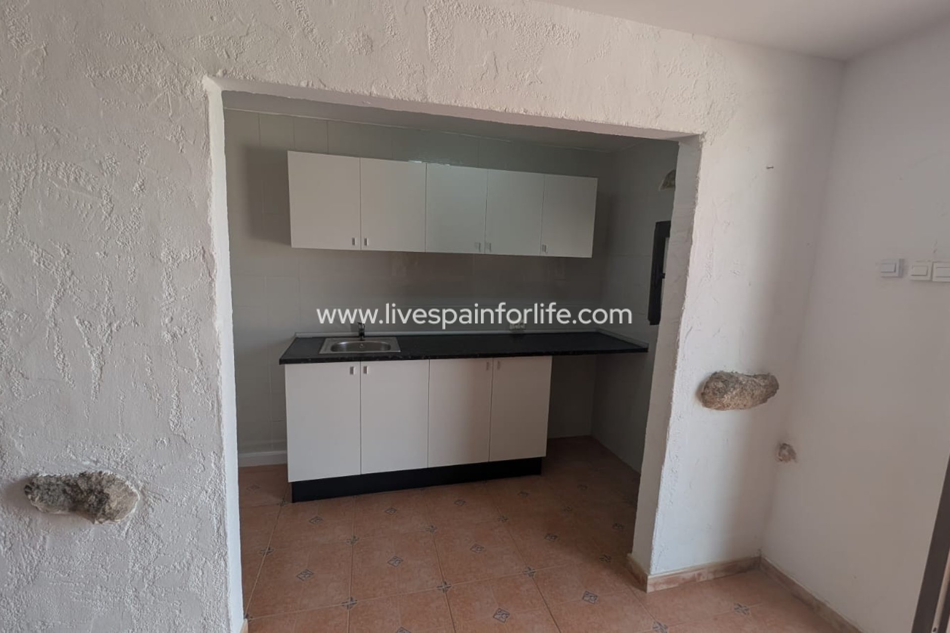 Resale - Country Property -
Barbarroja