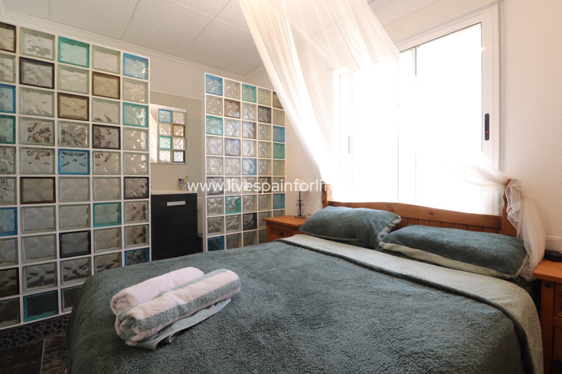 Resale - Country Property -
Benferri - Benferri - Country