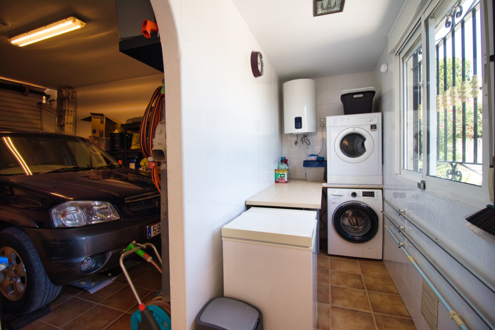 Resale - Country Property -
Benferri