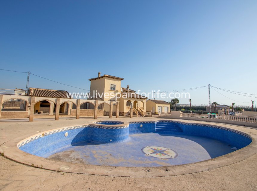 Resale - Country Property -
Callosa De Segura - Callosa de Segura