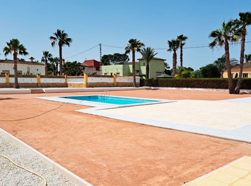 Resale - Country Property -
Catral - Catral - Country