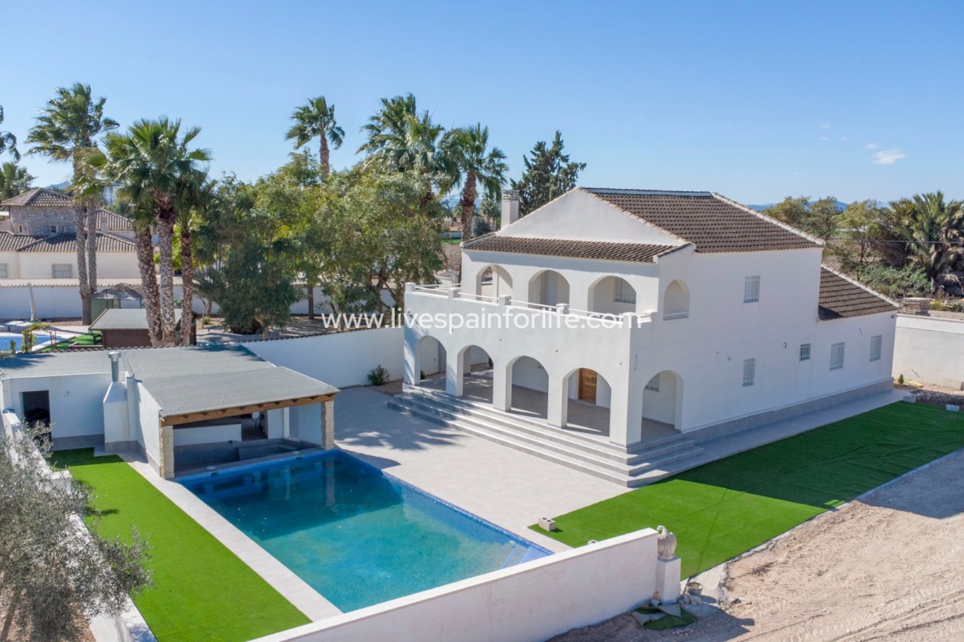 Resale - Country Property -
Catral