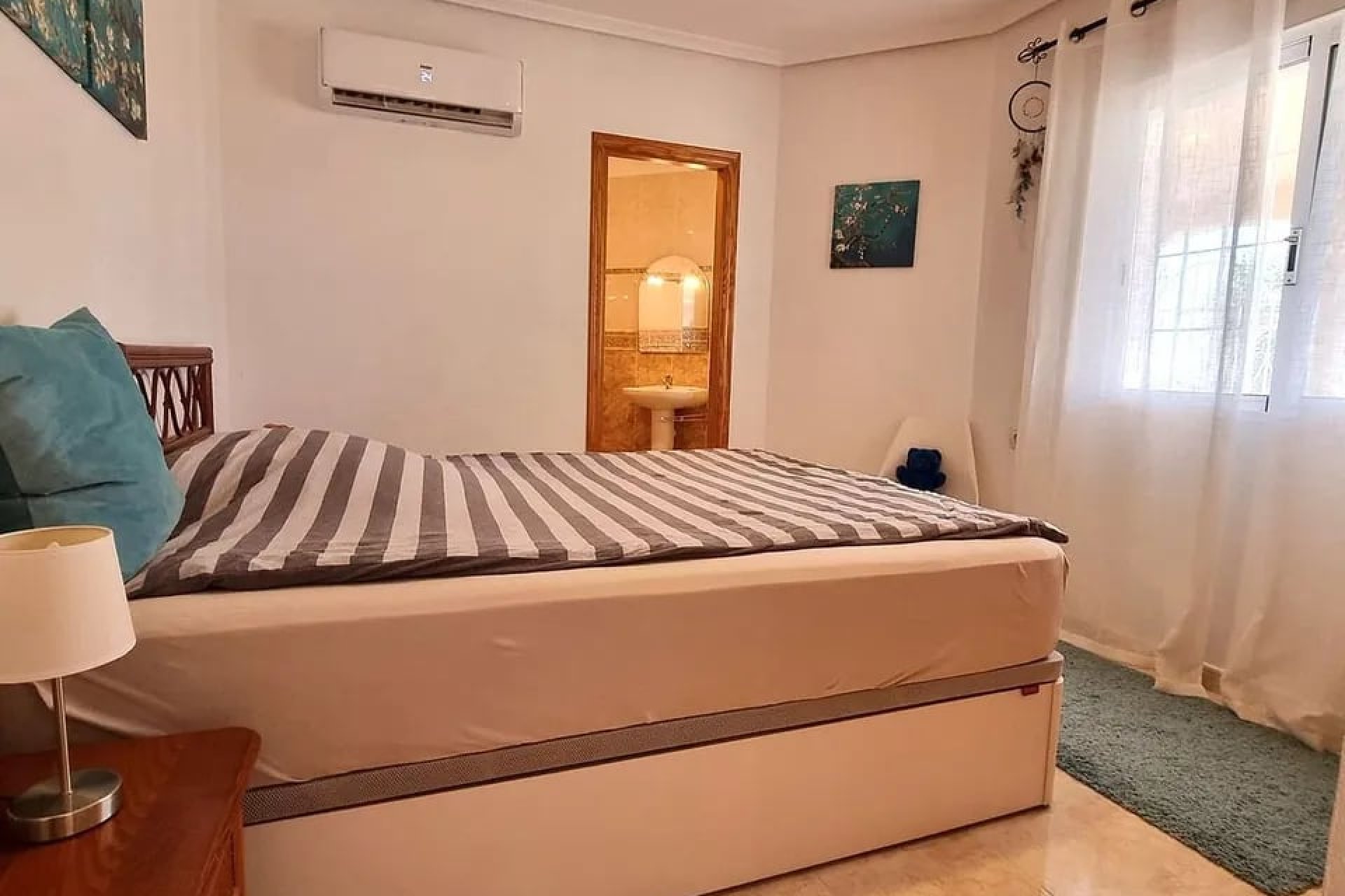 Resale - Country Property -
Catral