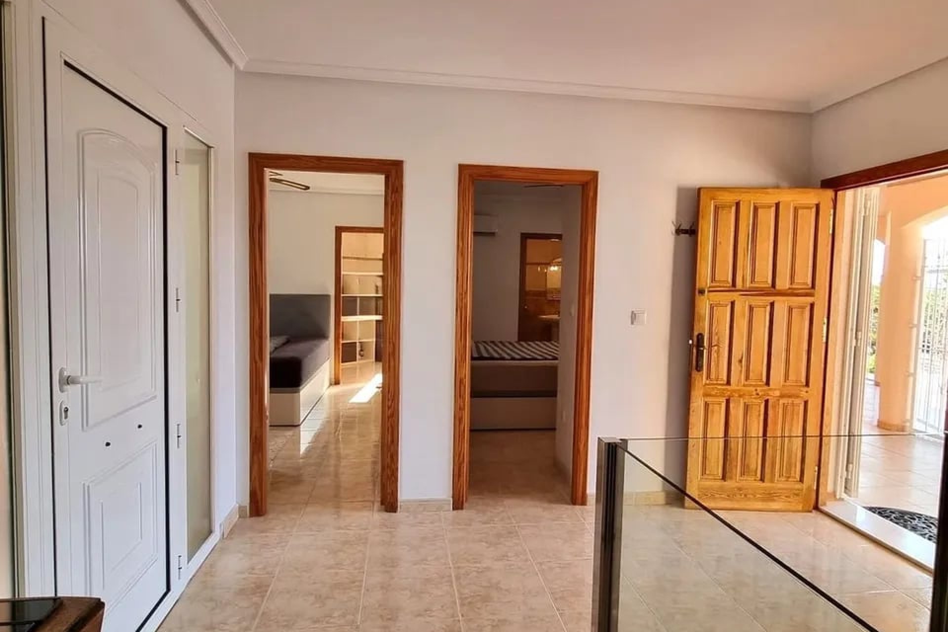 Resale - Country Property -
Catral