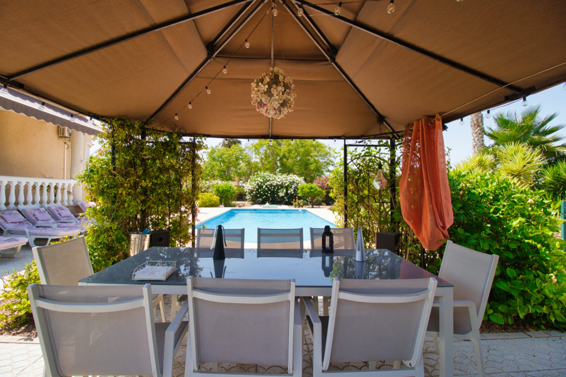 Resale - Country Property -
Catral