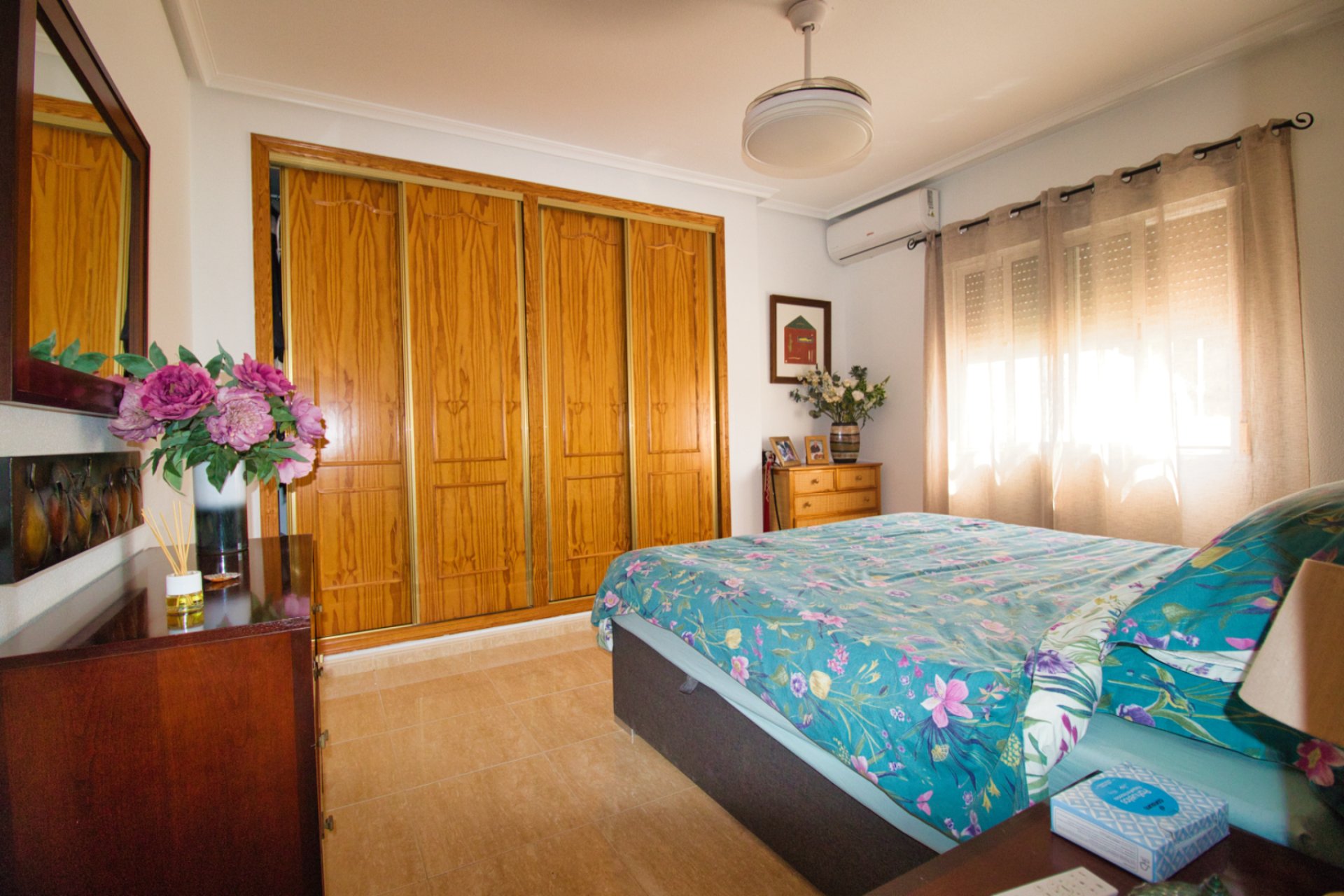 Resale - Country Property -
Catral