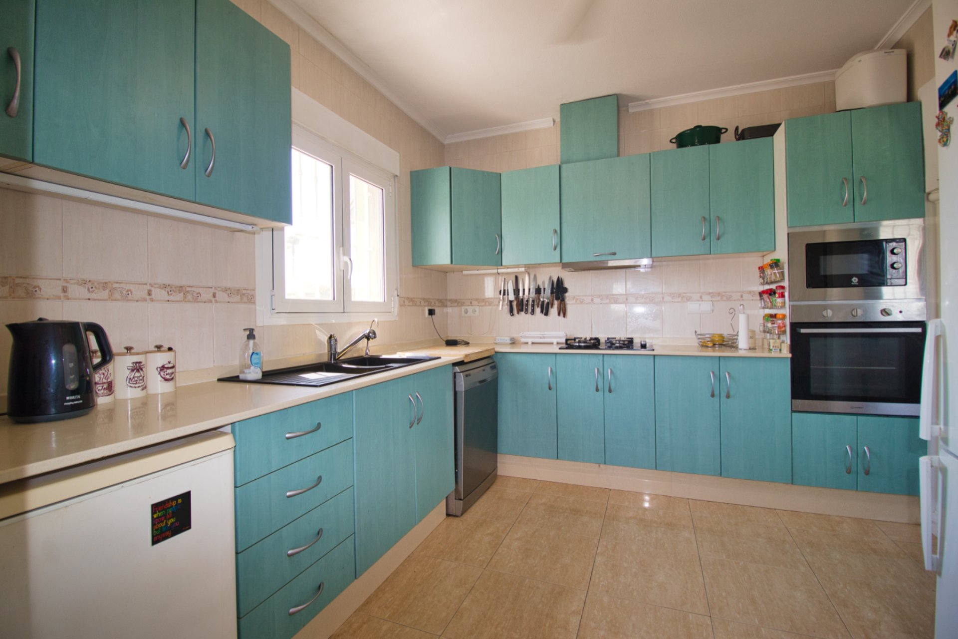 Resale - Country Property -
Catral