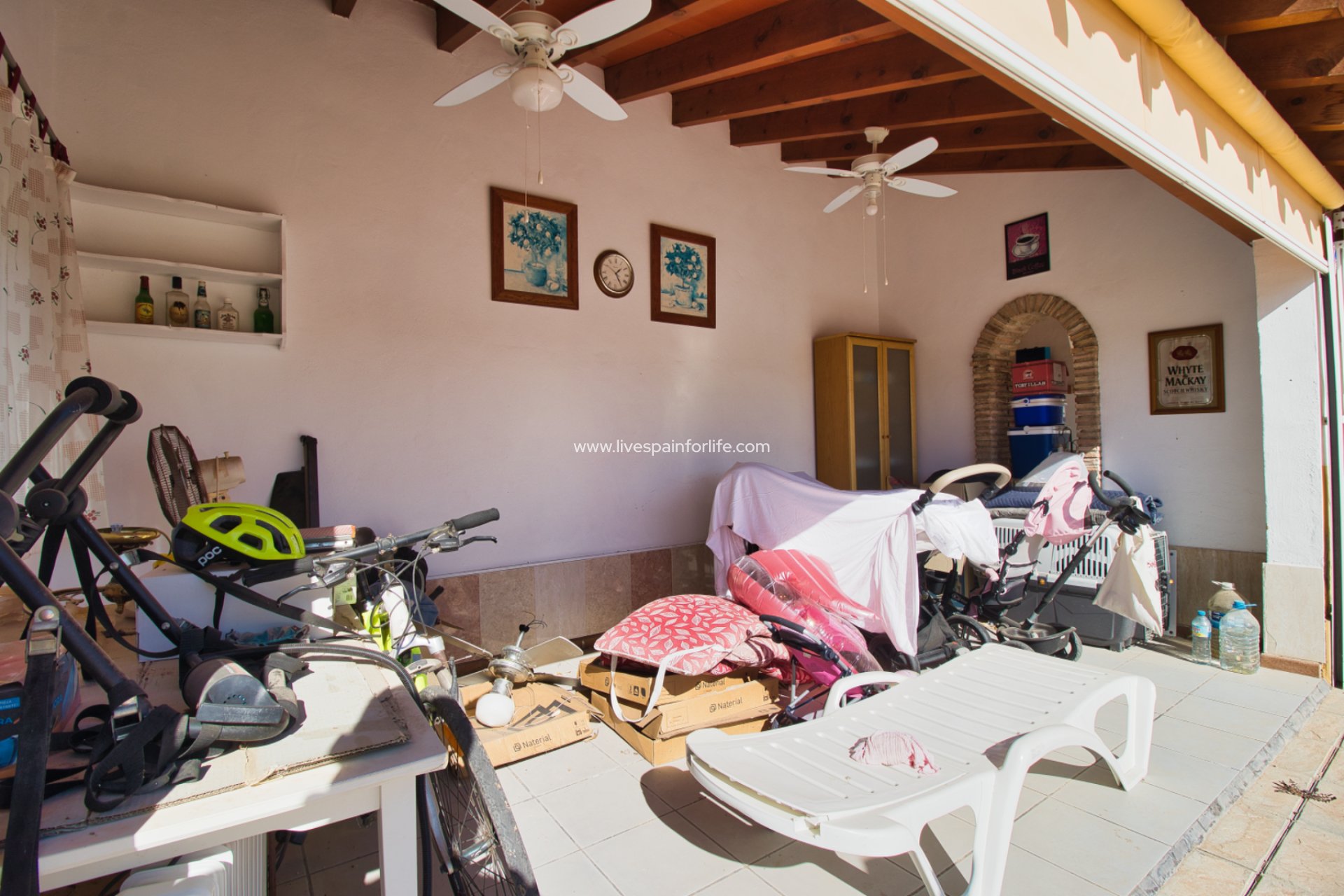 Resale - Country Property -
Catral