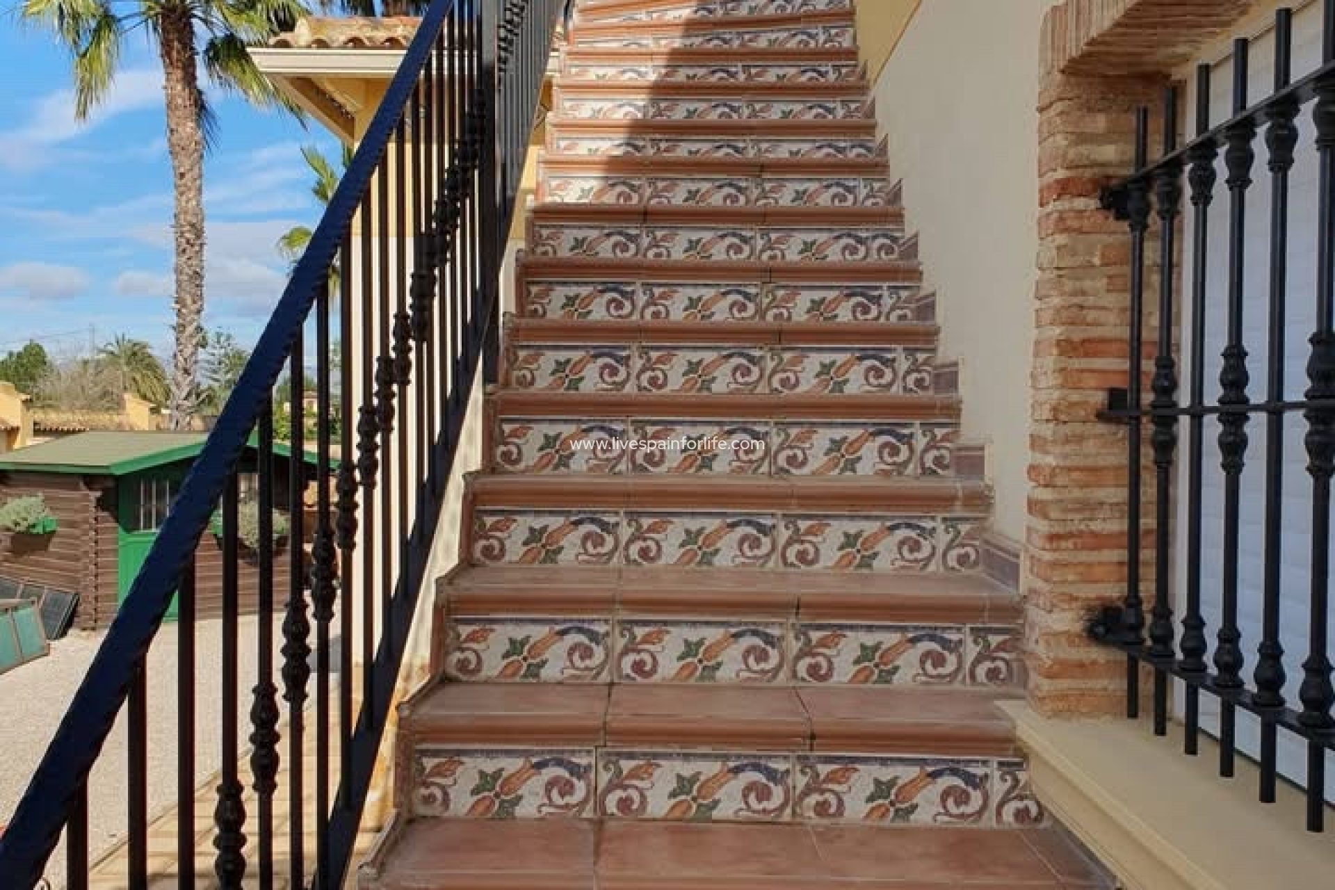 Resale - Country Property -
Catral