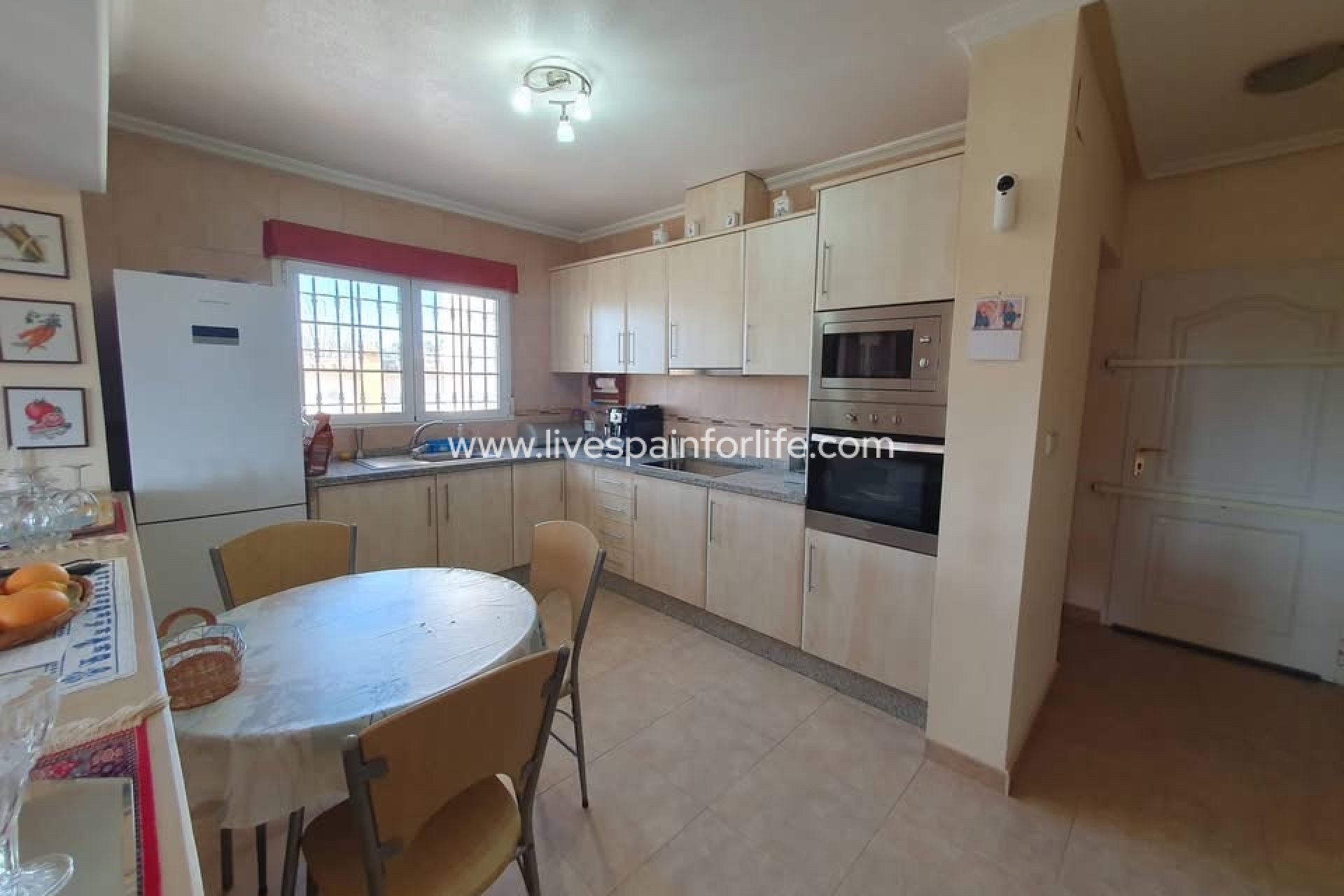 Resale - Country Property -
Catral