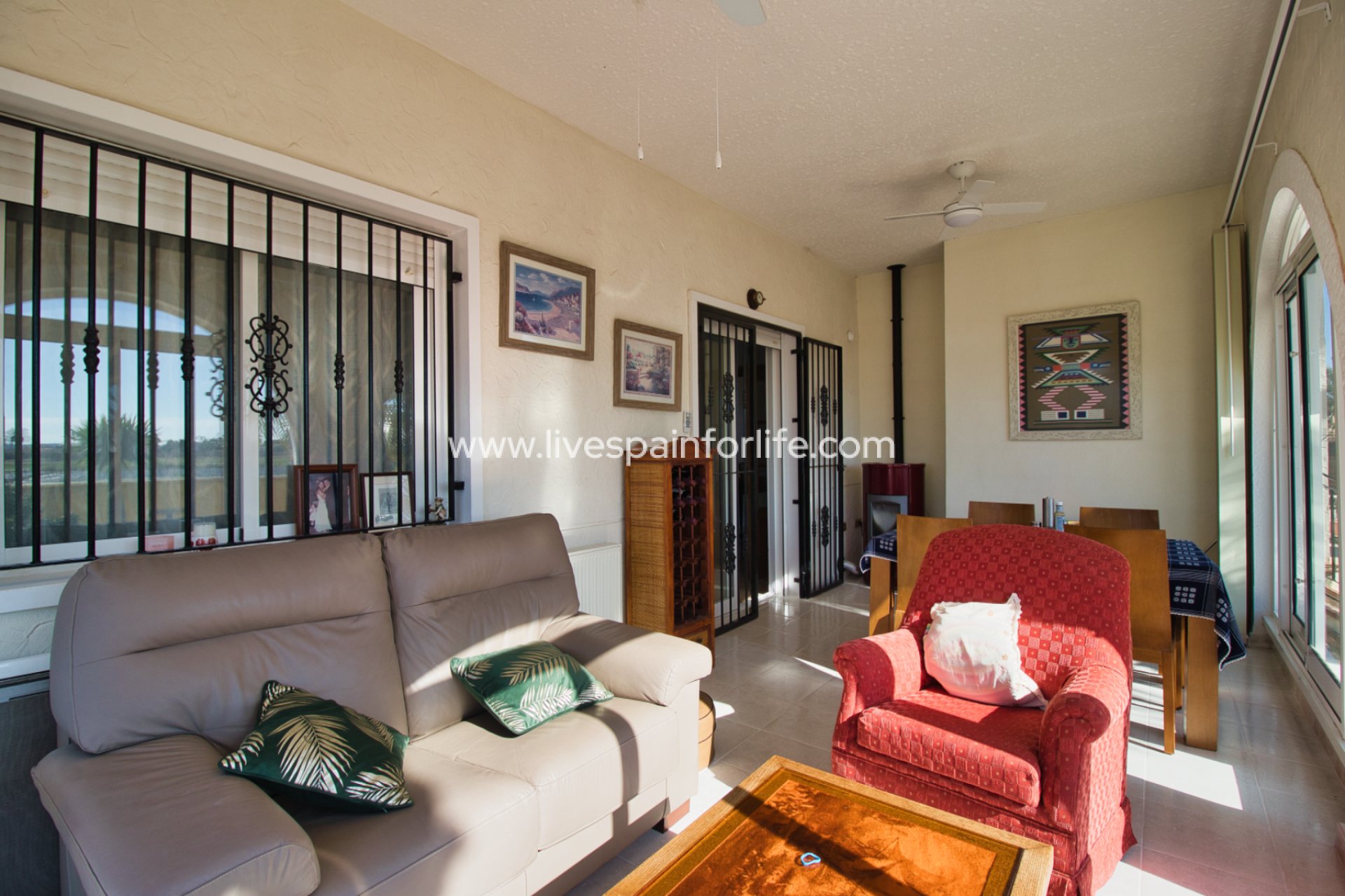 Resale - Country Property -
Catral