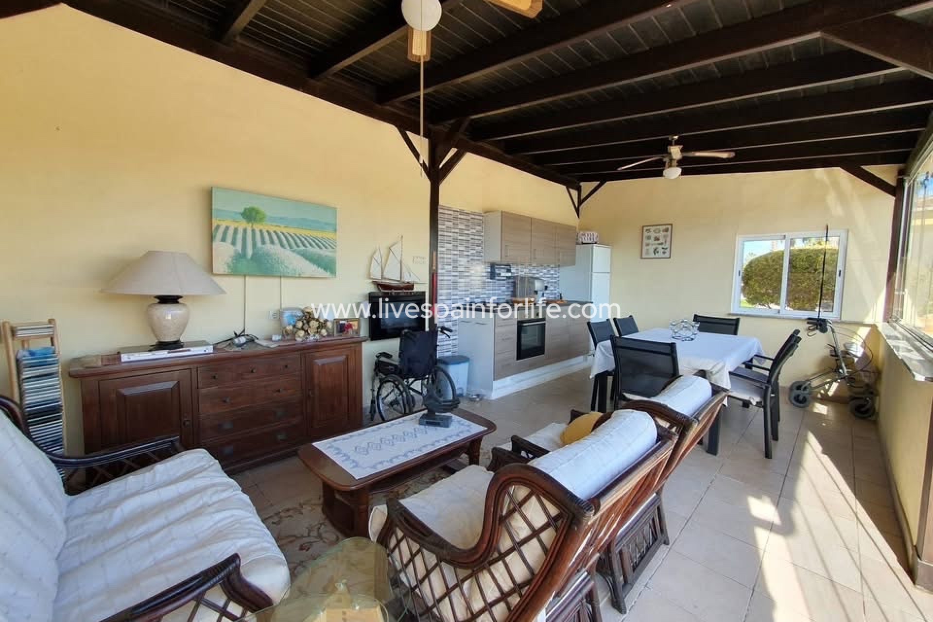 Resale - Country Property -
Catral