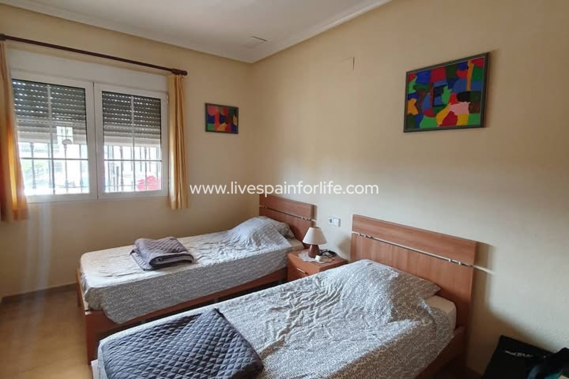 Resale - Country Property -
Catral