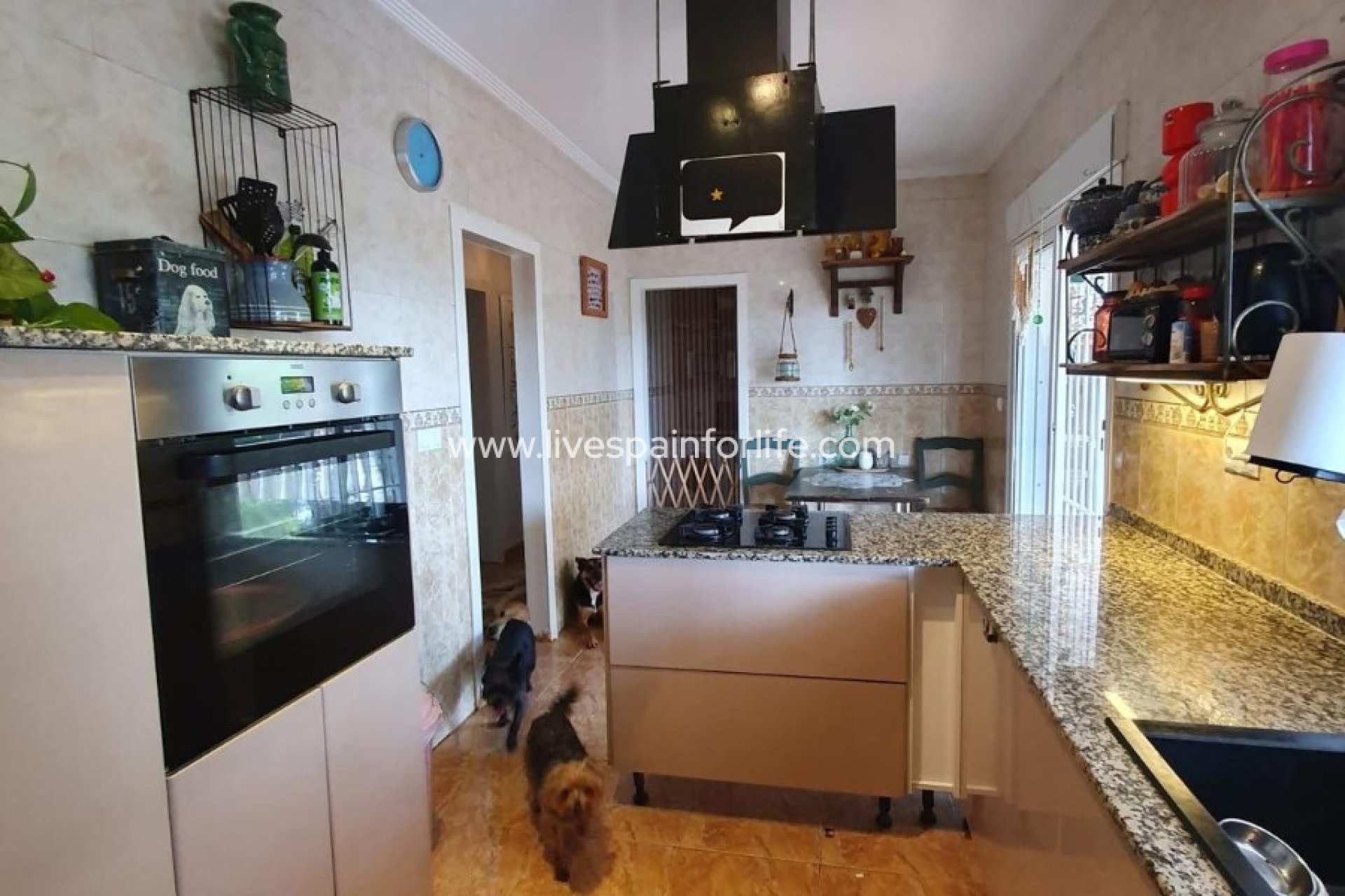 Resale - Country Property -
Catral