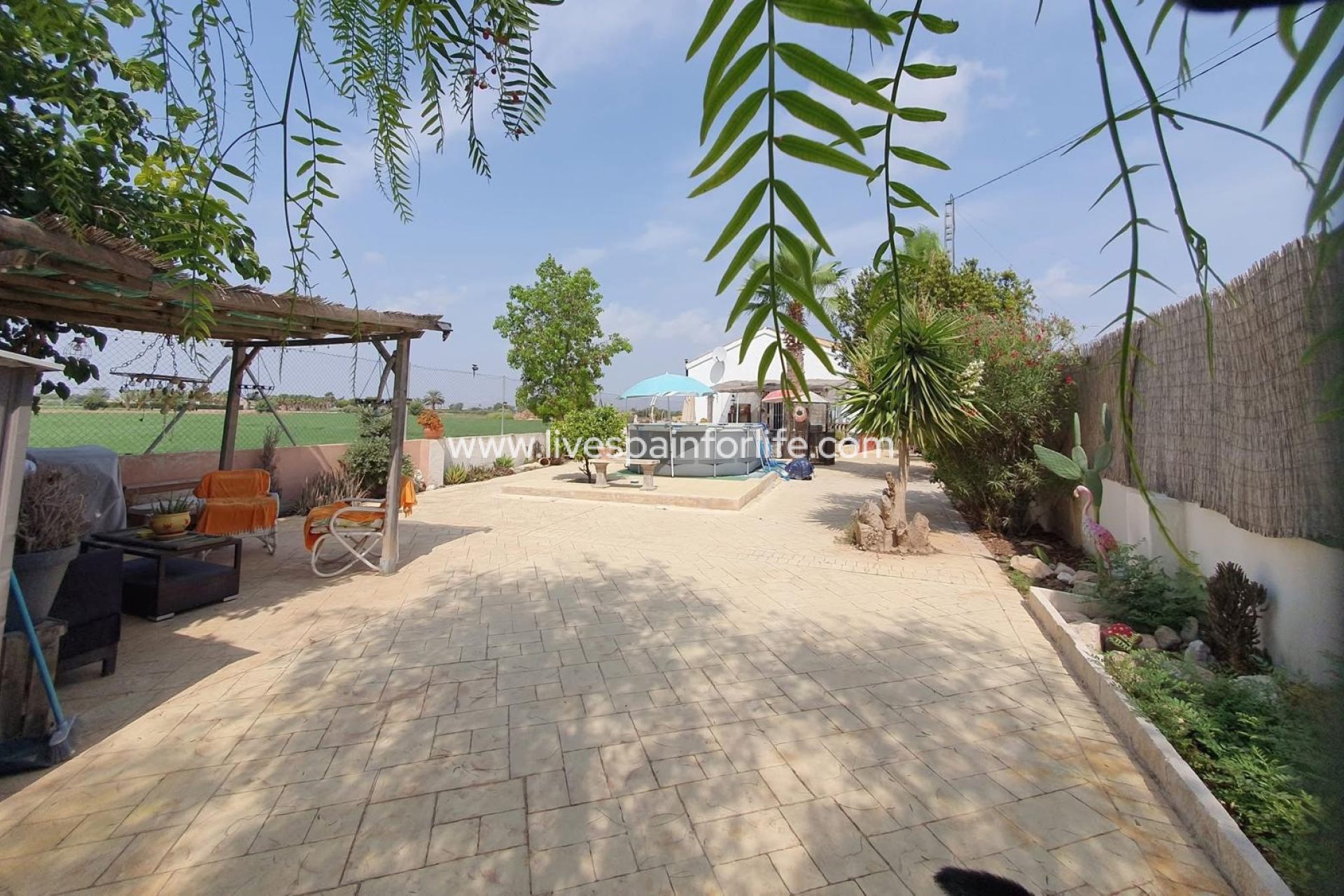 Resale - Country Property -
Catral