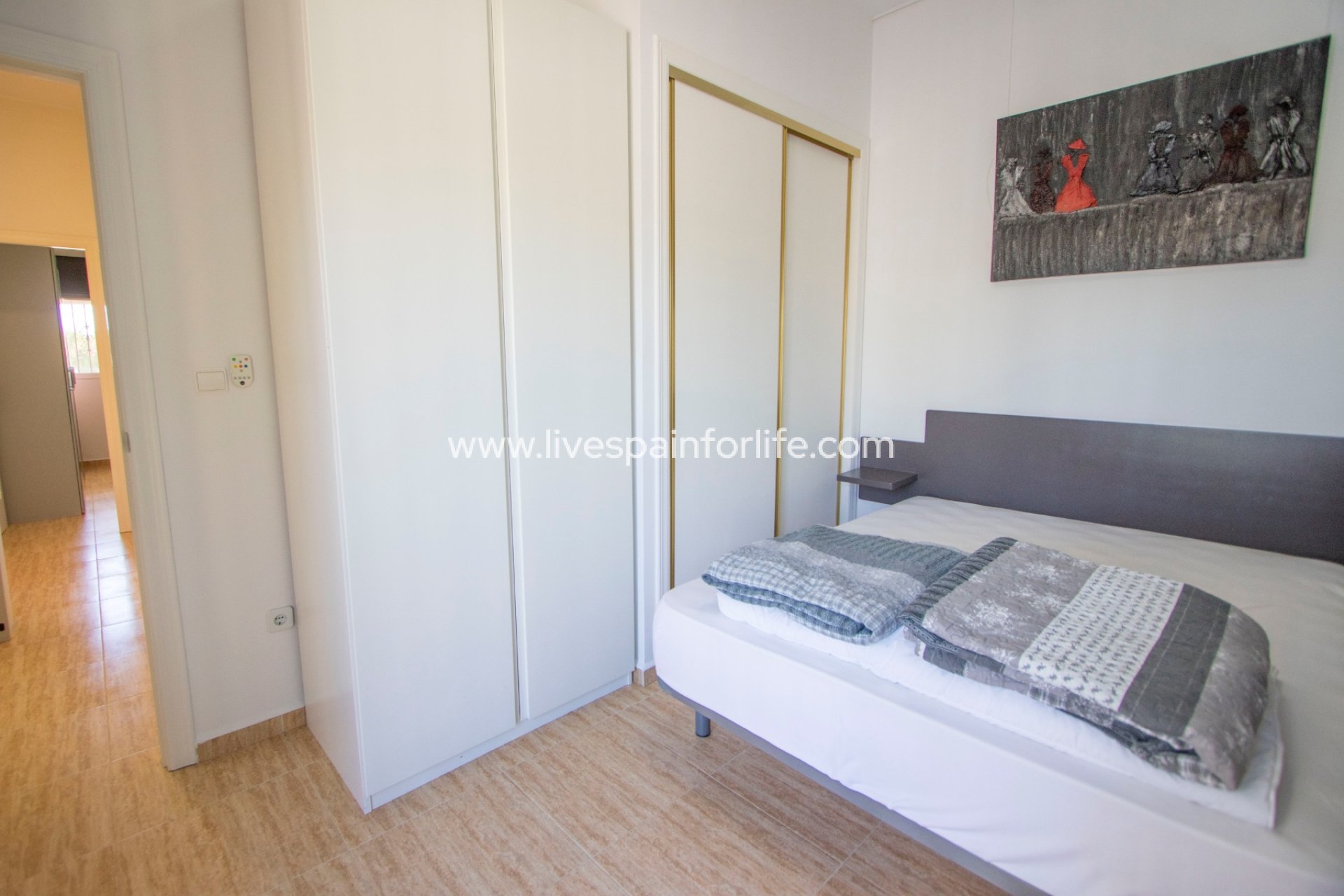 Resale - Country Property -
Catral