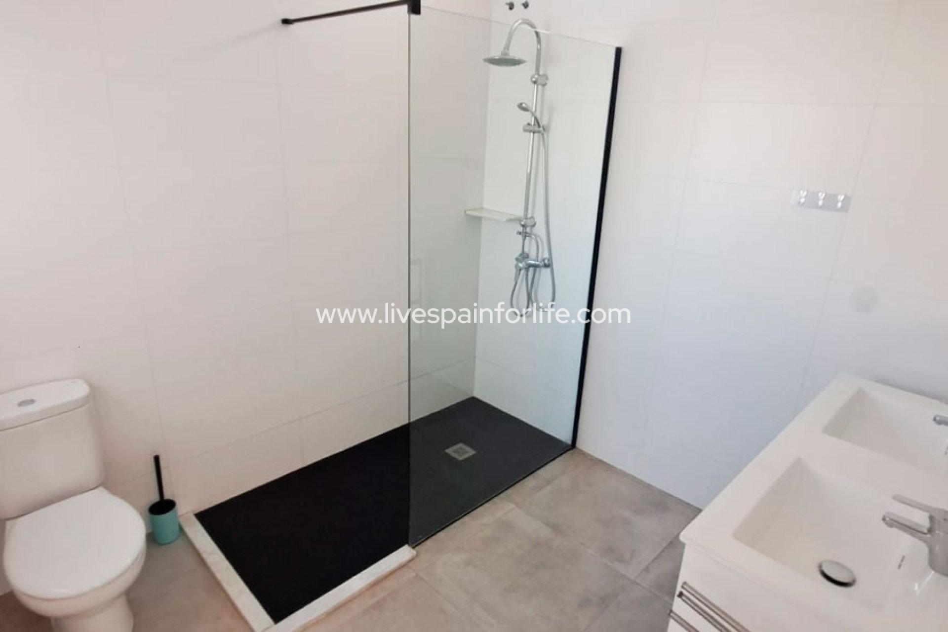 Resale - Country Property -
Catral