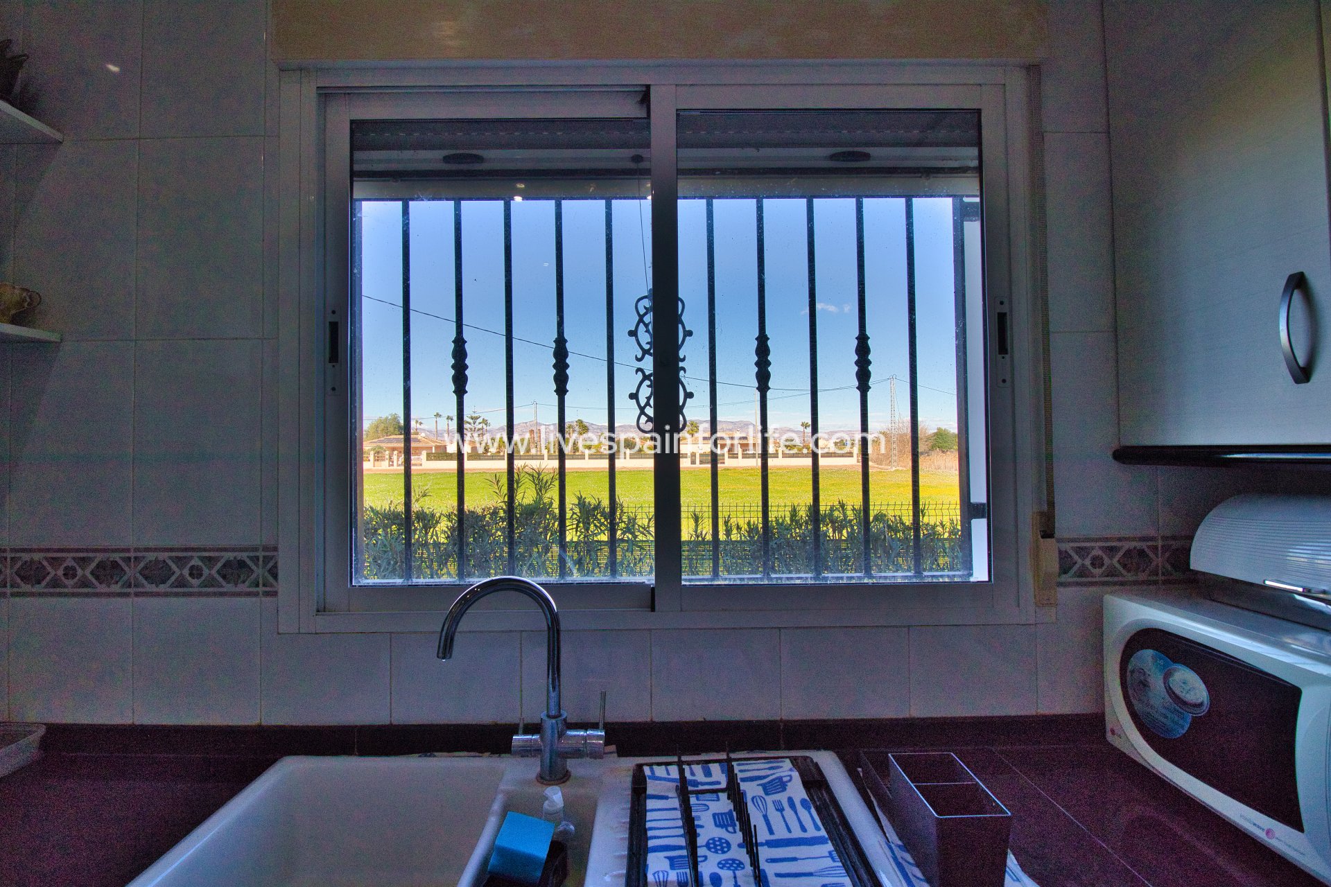 Resale - Country Property -
Catral